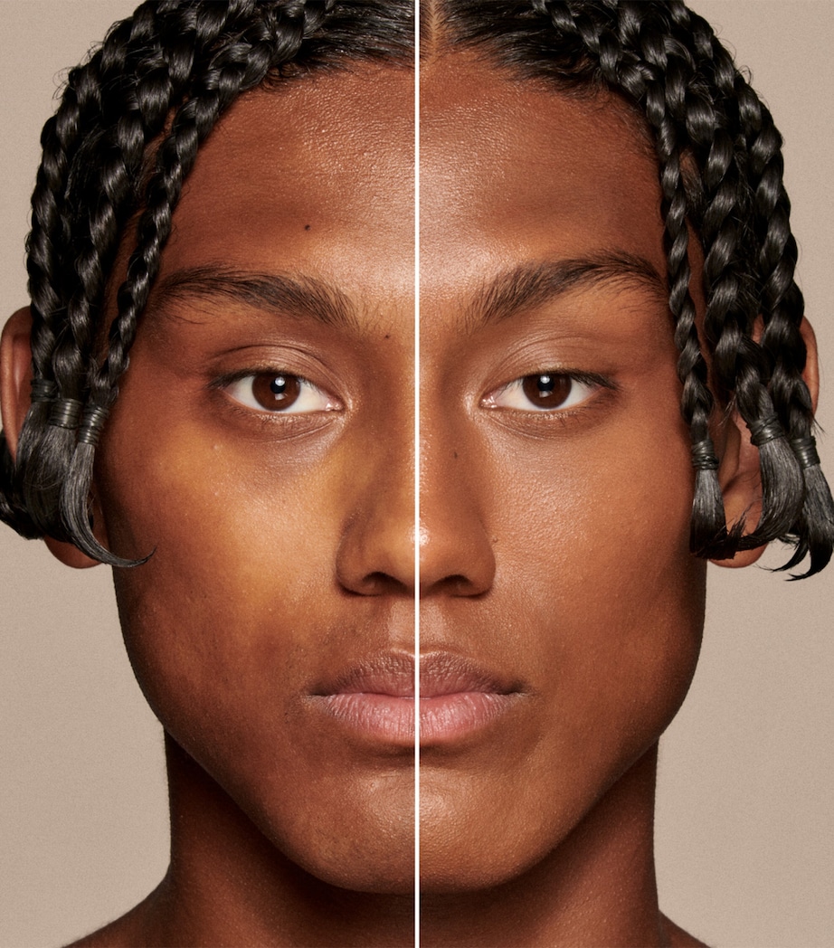 Vieve Modern Radiance Concealer Deep Red Image 2