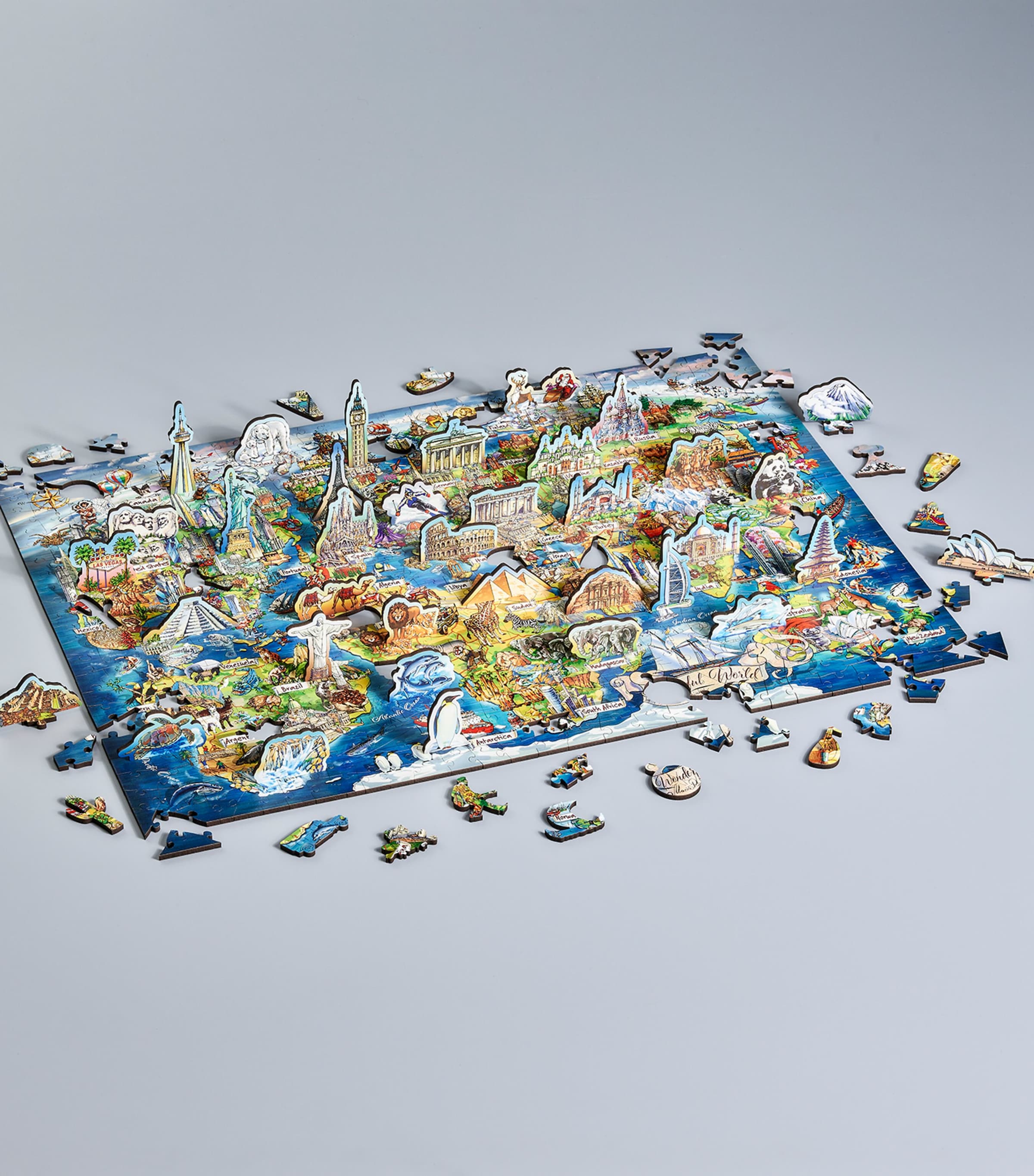 Wentworth Puzzles Wonderful World Map Puzzle (636 Pieces) Image 2