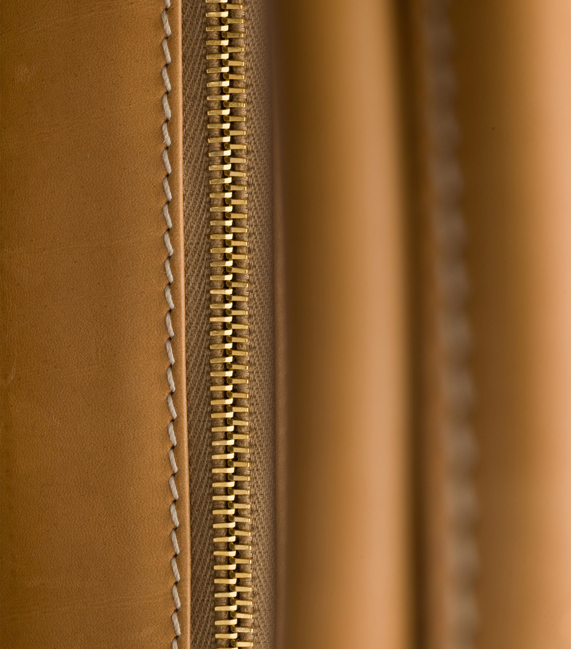 Prada Large Linen-Leather Tote Bag Neutral Image 6
