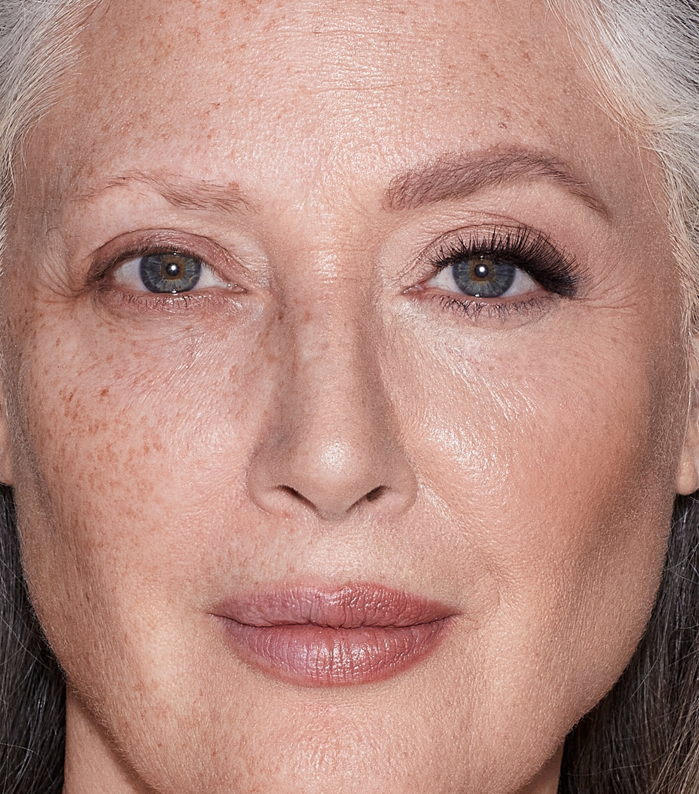 Brow Cheat Eyebrow Pencil TAUPE Image 4