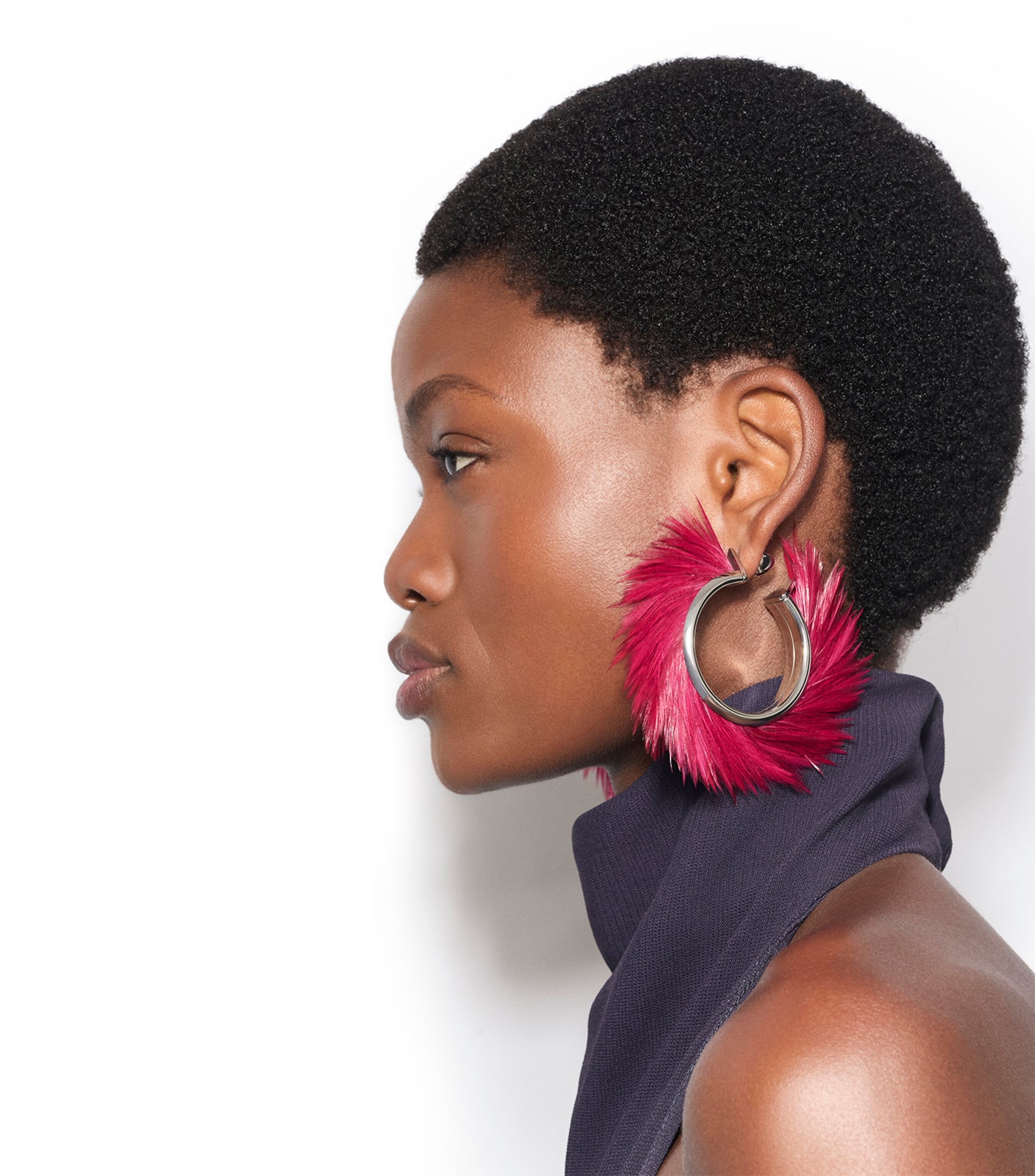 Alaïa Feather Blade Hoop Earrings Ivoire Image 2