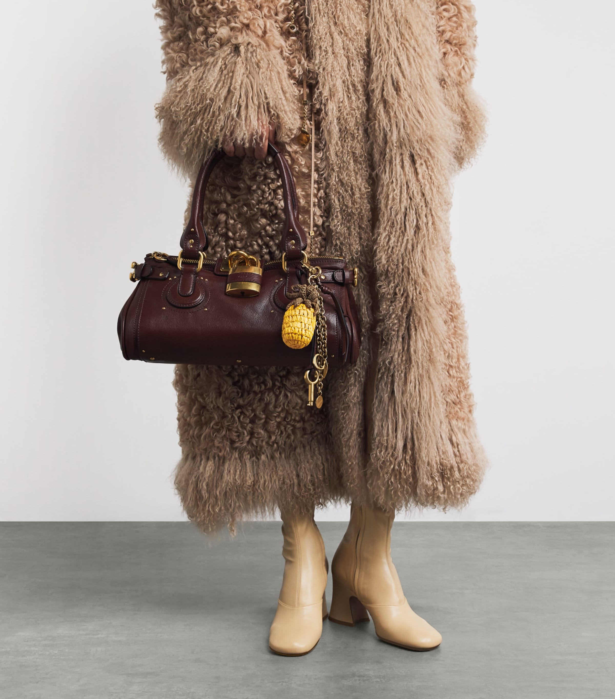 Raffia Pineapple Bag Charm SUNSET YELLOW Image 3