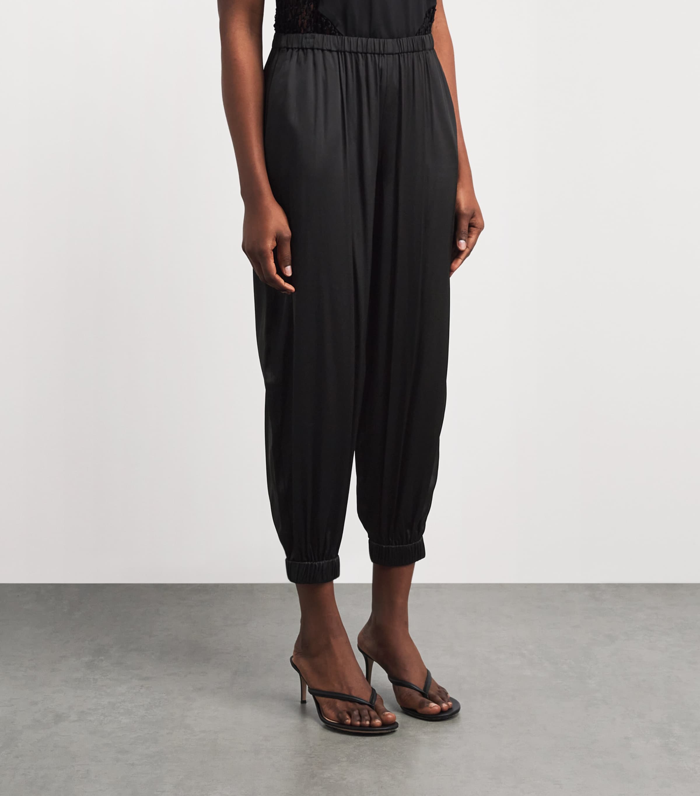 Alice+Olivia Womens Balloon-Leg Declan Genie Trousers Black Image 4