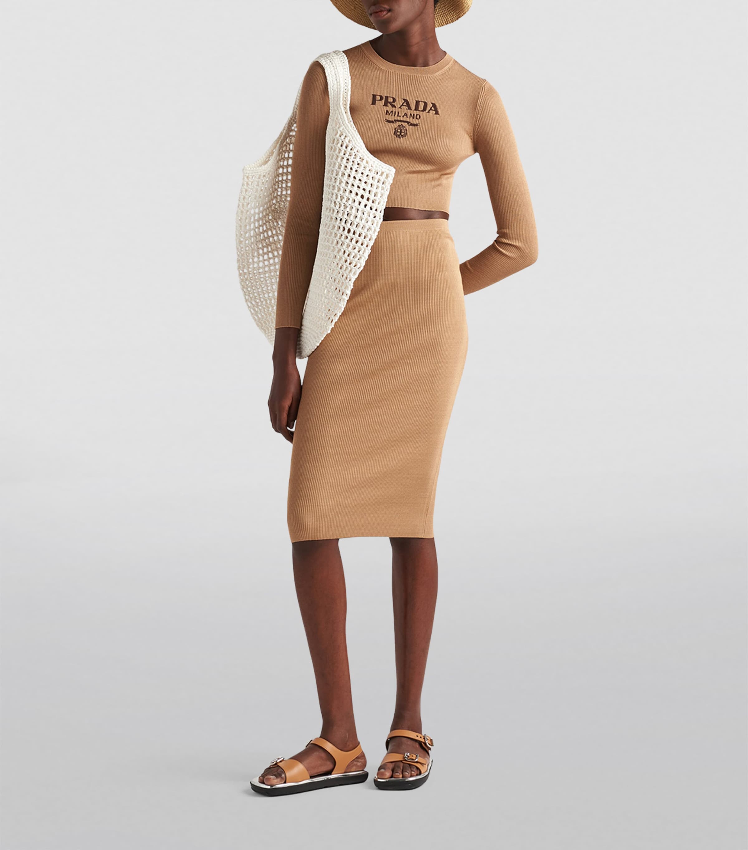 Silk Cropped Logo Sweater F0040 Image 2