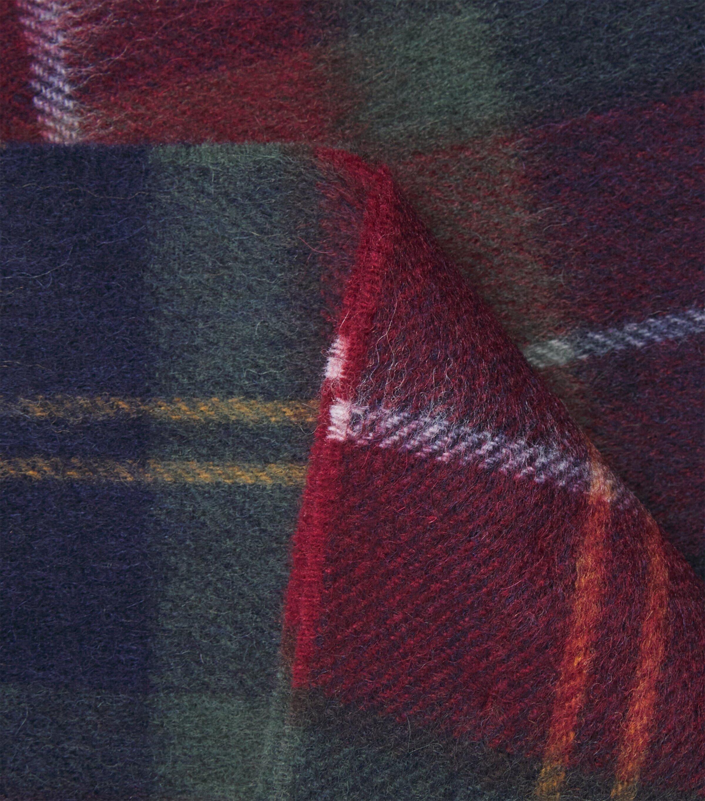 Barbour Wool-Cashmere Tartan Scarf Winterberry Tartan Image 2