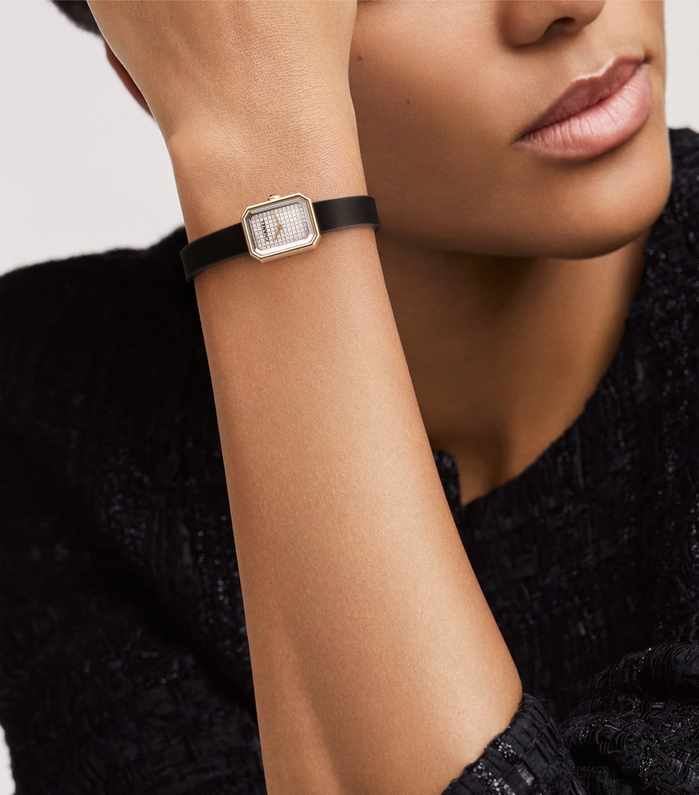 Yellow Gold and Diamond Première Ribbon Watch 15.2mm BLACK Image 2