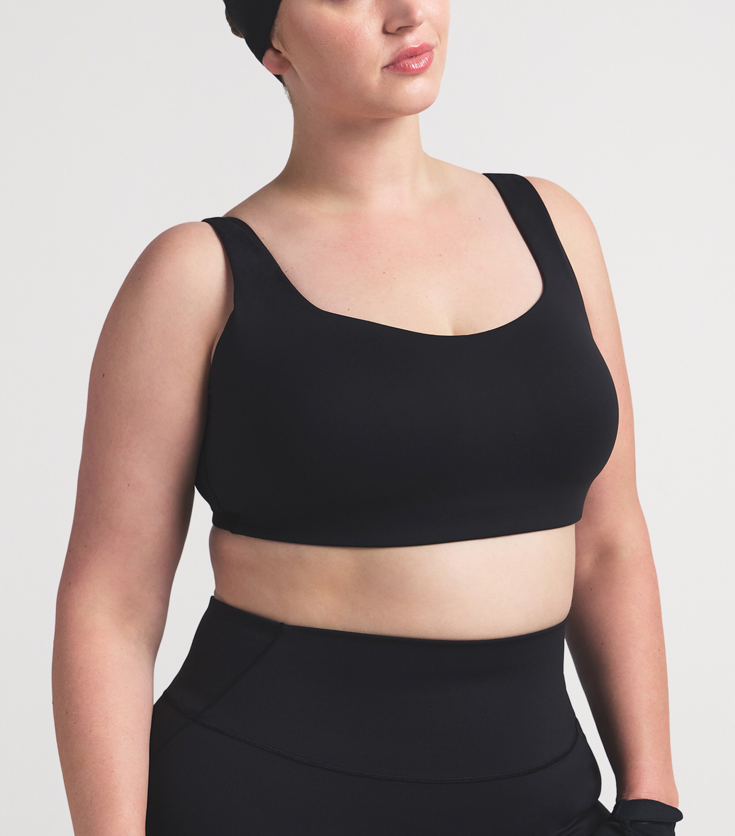 NikeSKIMS Womens NikeSKIMS Matte Sports Bra Obsidian Image 5