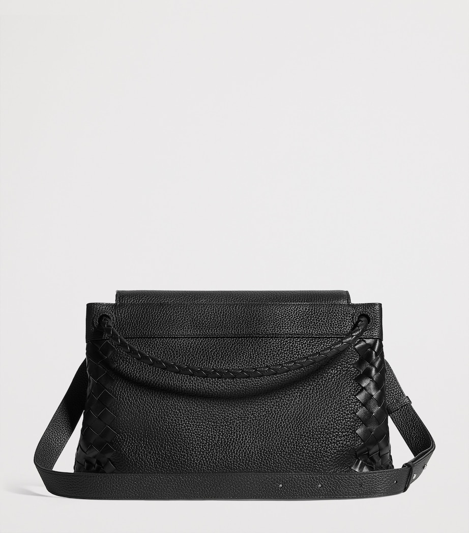 Bottega Veneta Medium Calfskin Andiamo Messenger Bag Image 5