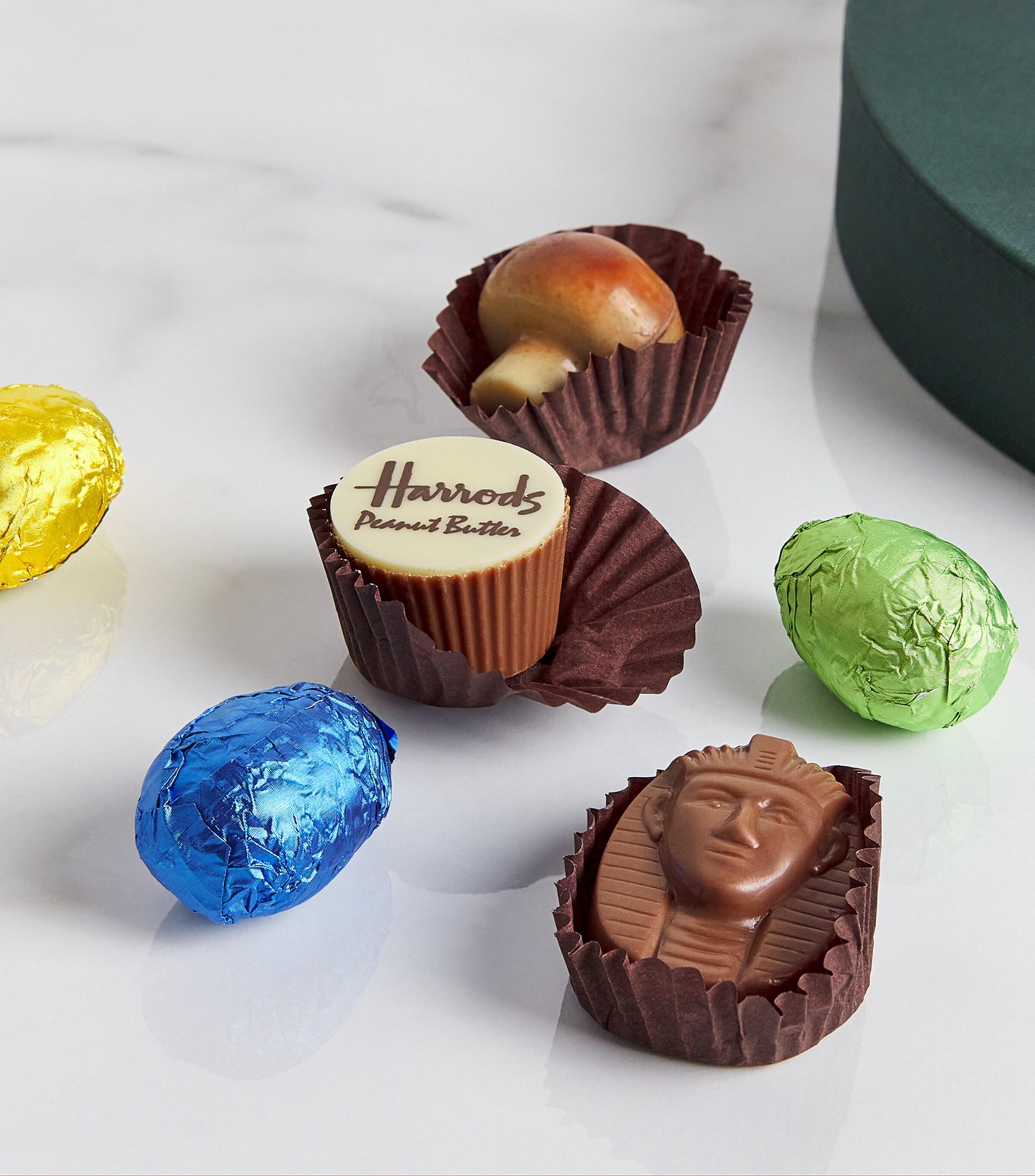 Harrods Large Springtime Belgian Chocolate Selection (1.05kg) Image 4