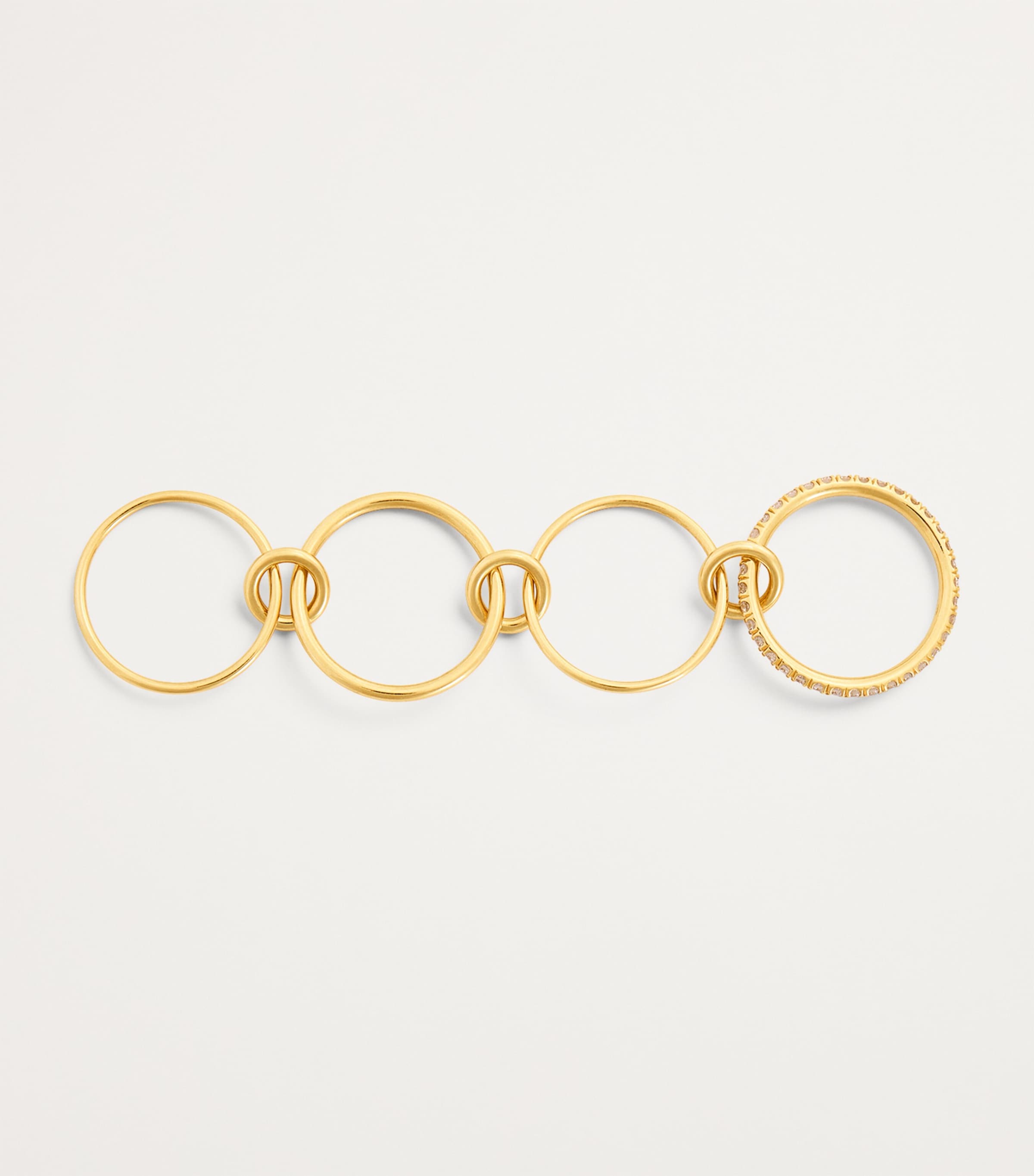 Yellow Gold and Diamond Pisces Ring (Size 7) YELLOW GOLD Image 3