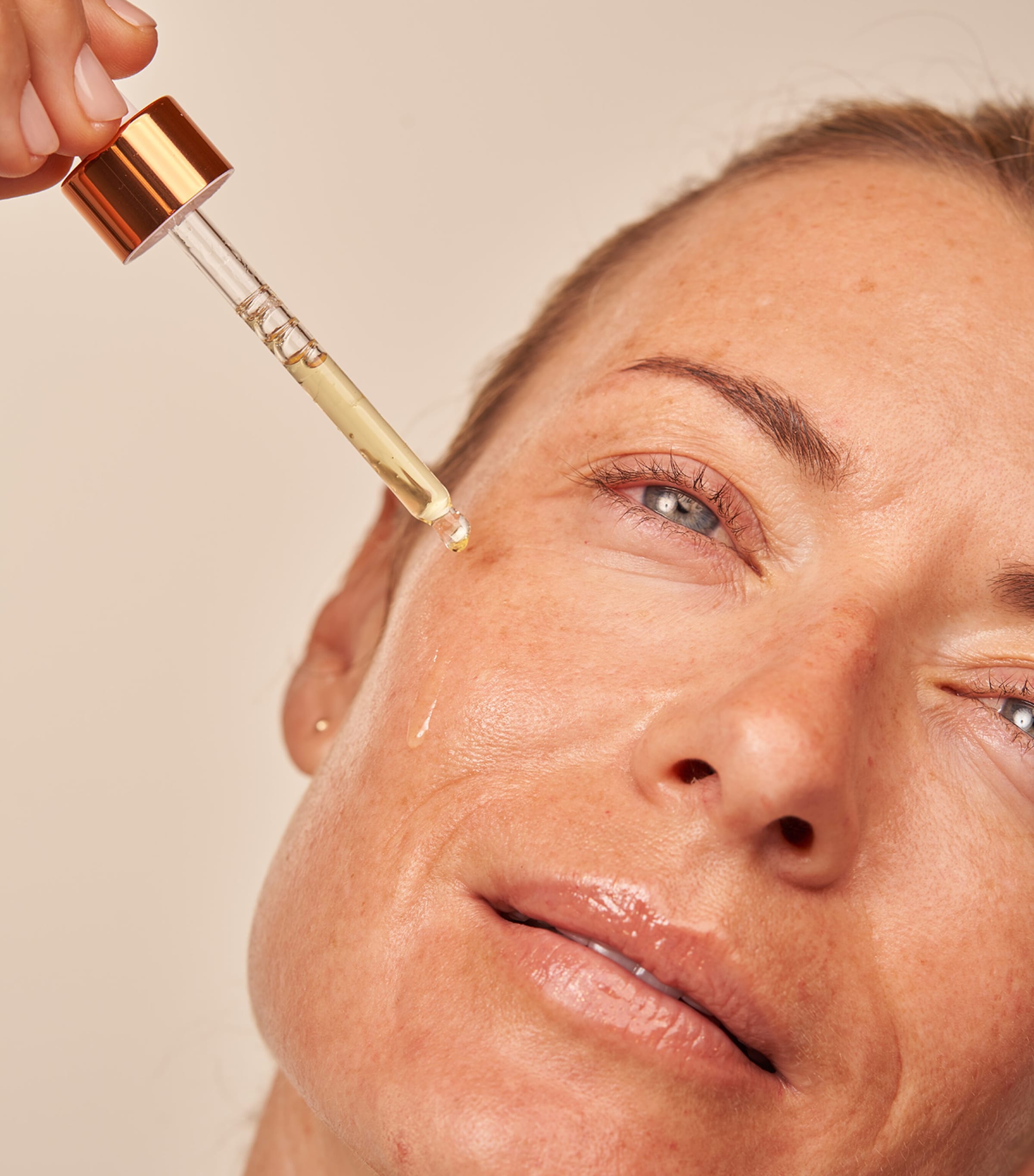 Vitamin C + Lactic 15% Vitamin C Firm & Bright Serum (30ml) NO COLOUR Image 2