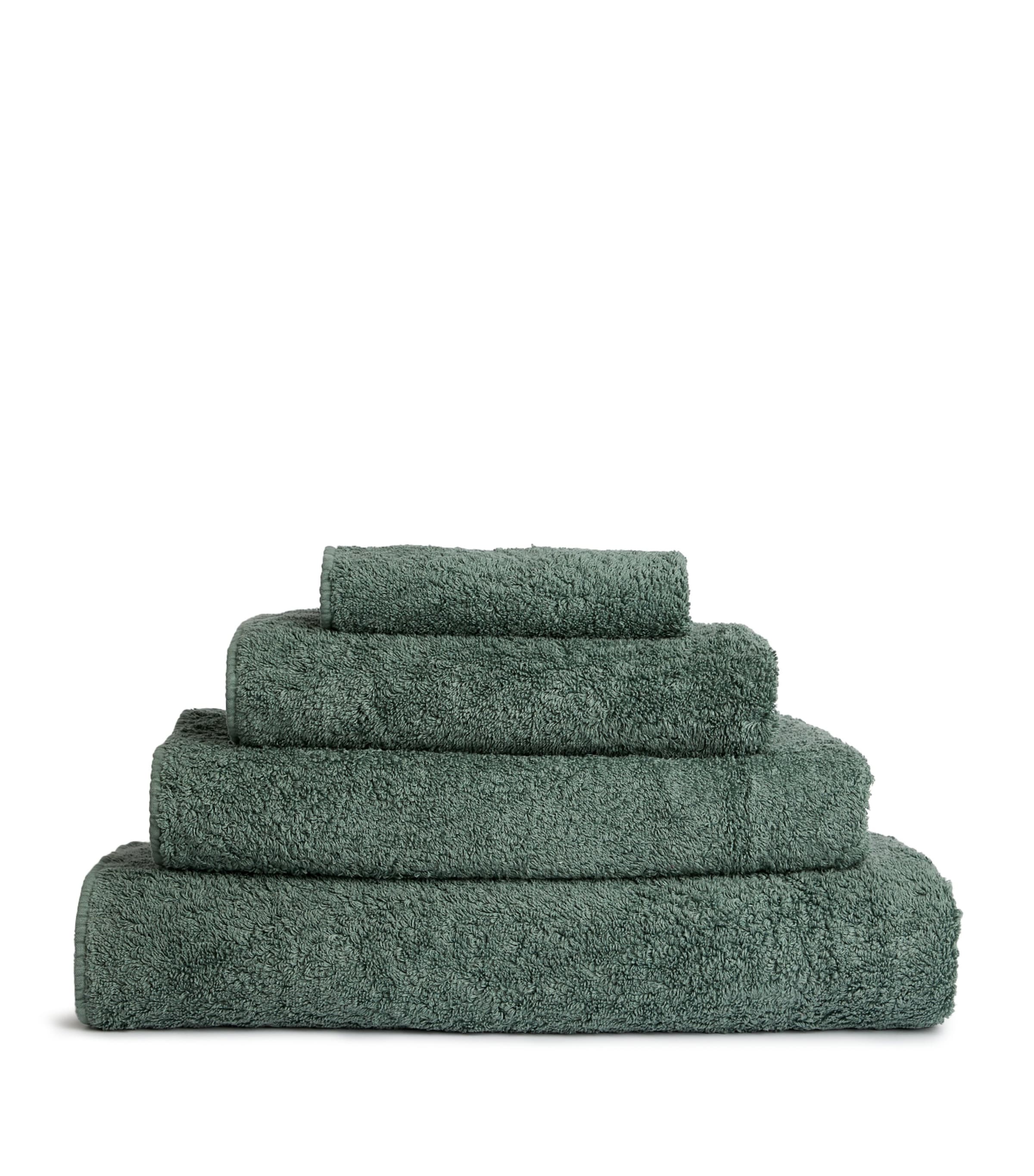 Abyss & Habidecor Super Pile Bath Sheet In Green