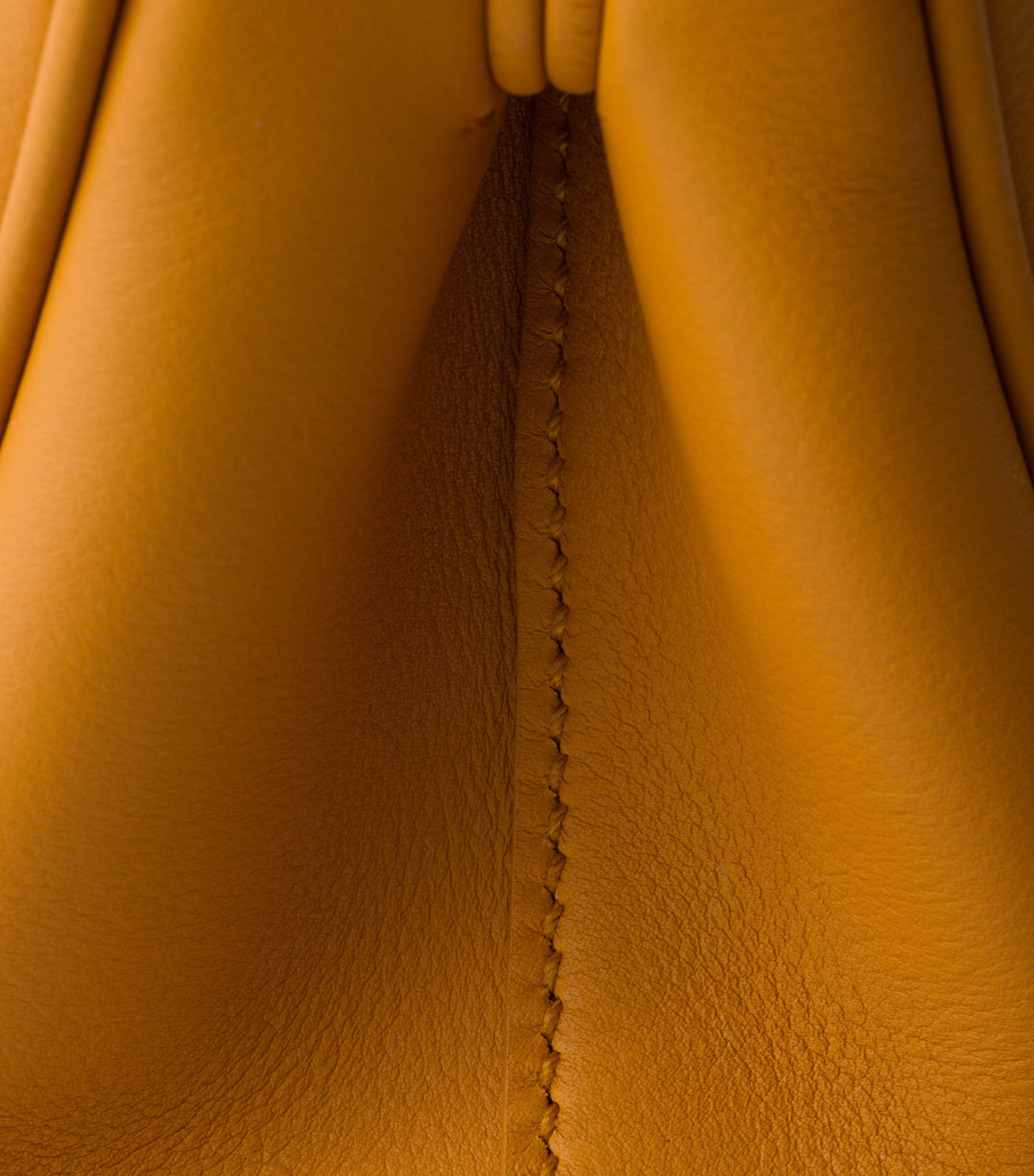 Prada Medium Leather Galleria Top-Handle Bag Image 6