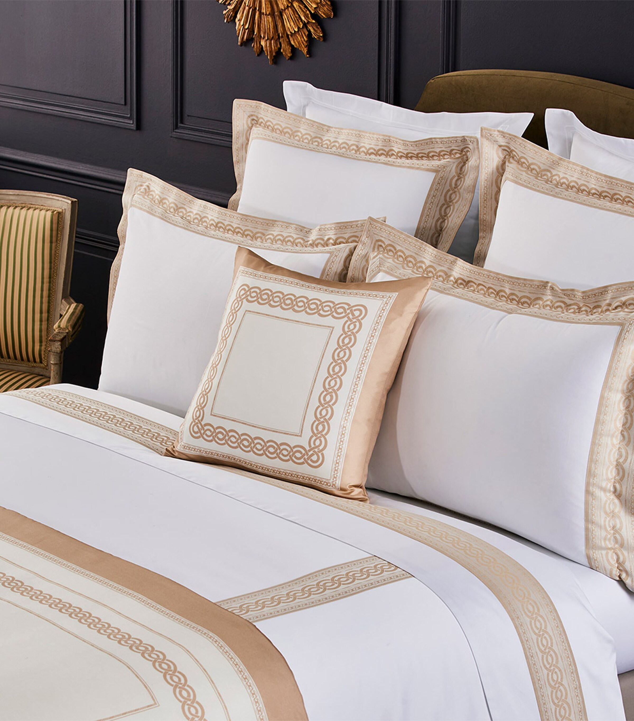 Yves Delorme Joyau Standard Oxford Pillowcase (50cm x 90cm) Multicoloured Image 4