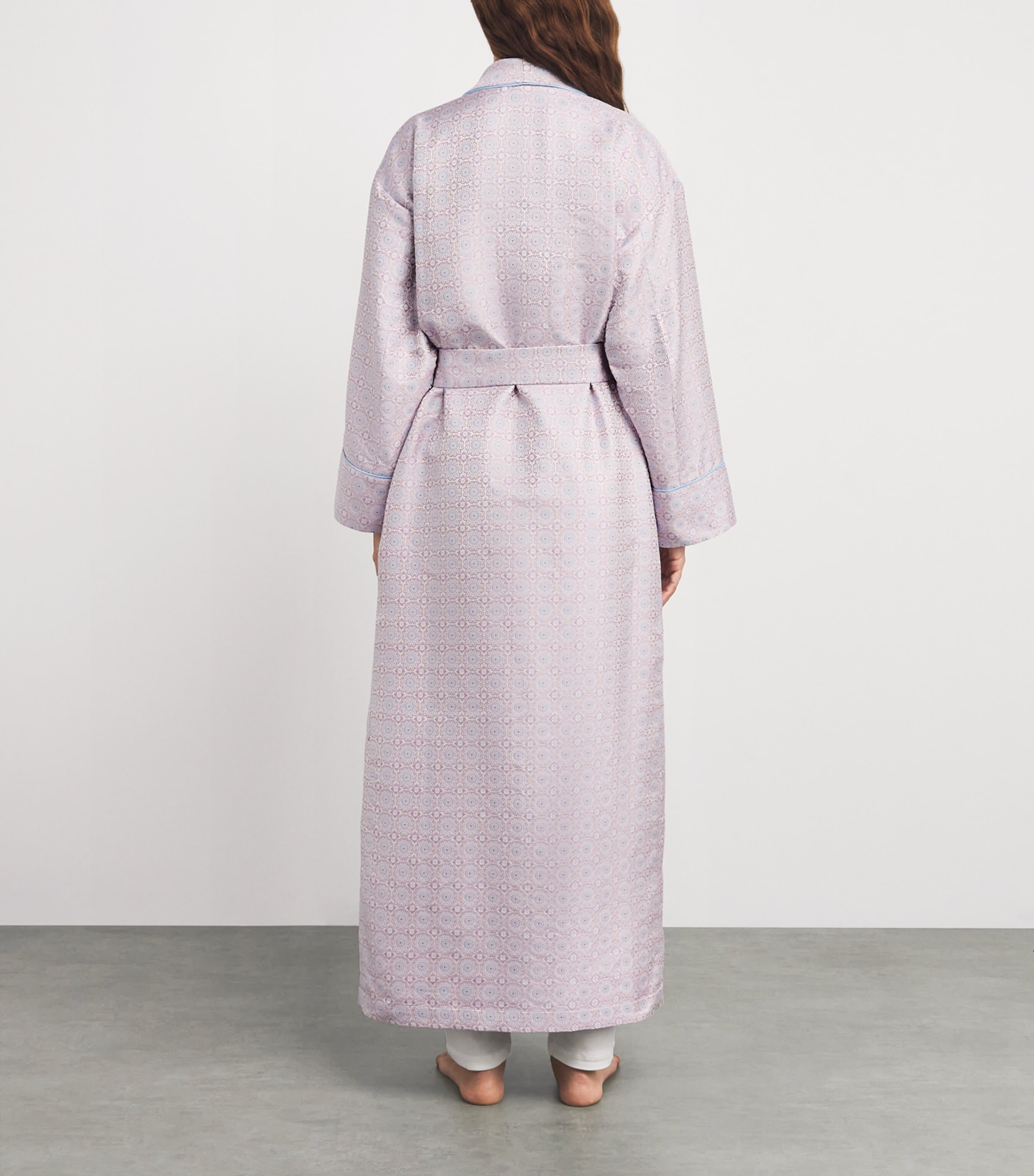 Silk Daisy Medallion Jacquard Robe PINK/BLUE Image 3