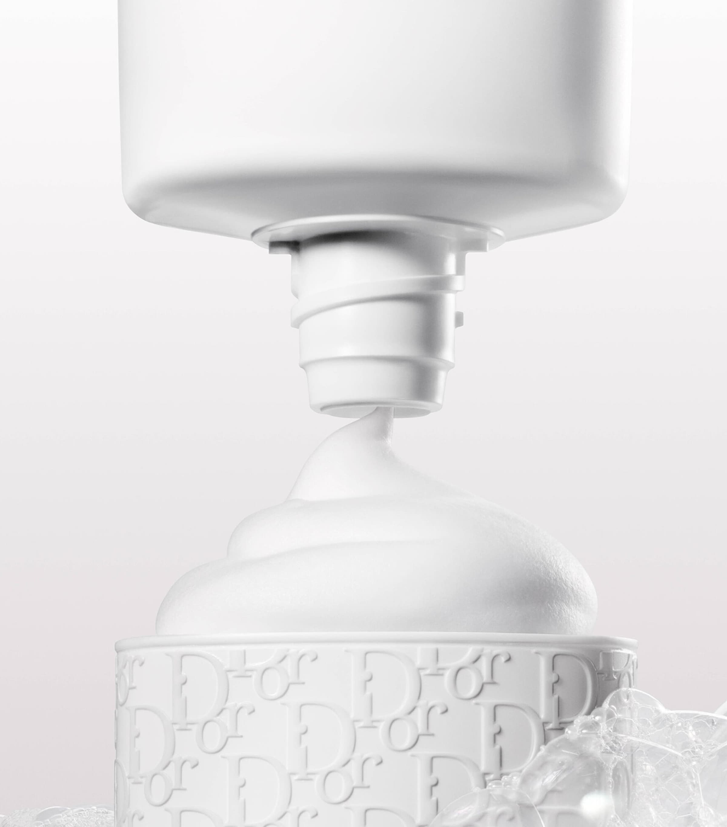 La Mousse OFF/ON Foaming Cleanser (150ml) MULTI Image 2