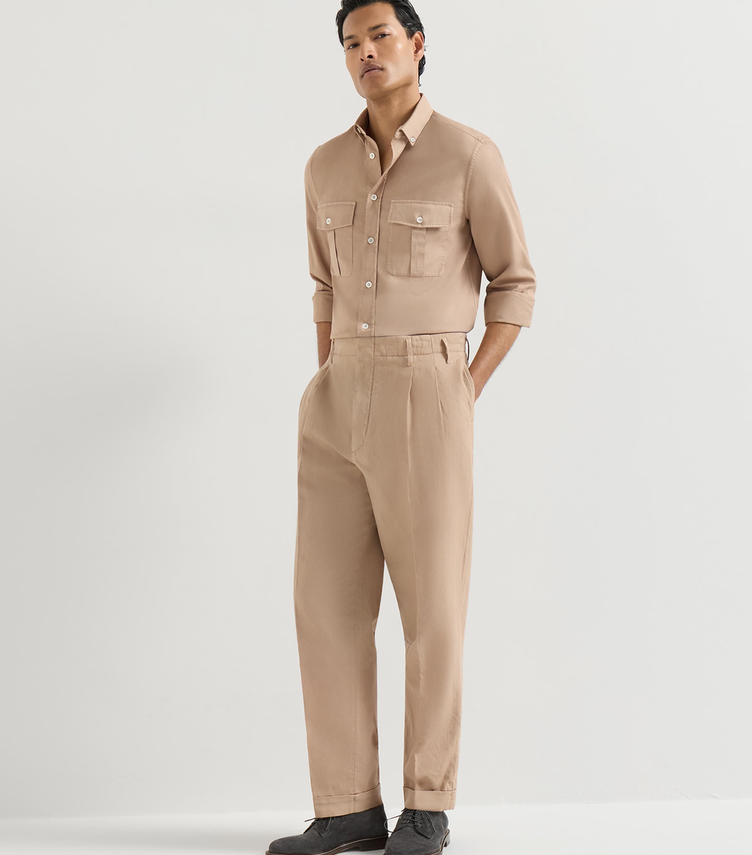 Brunello Cucinelli Mens Cotton-Linen Pleated Trousers Image 4