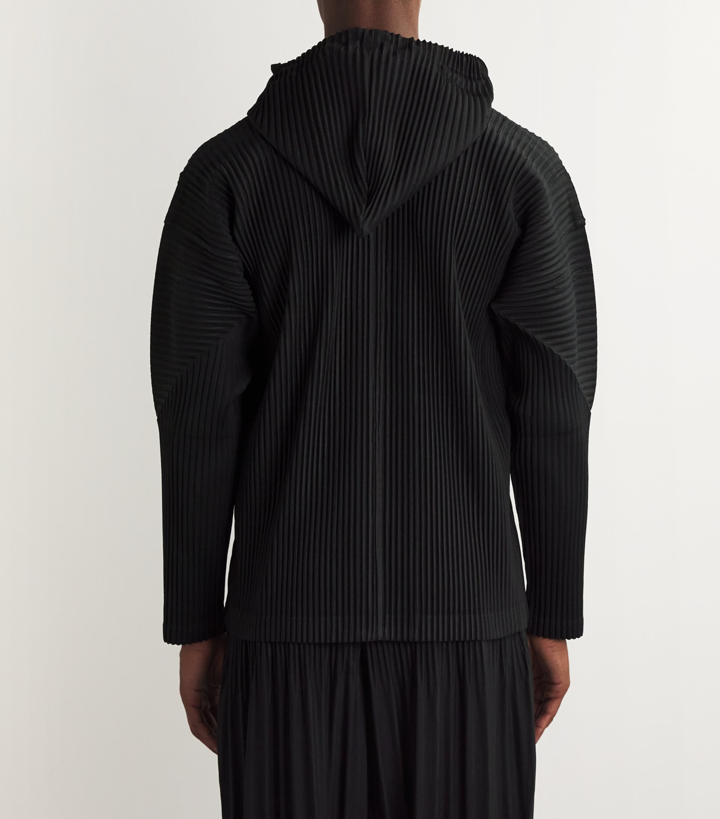 Issey Miyake Zip-Up Plissé Hoodie 23741773_53741238_1000.jpg