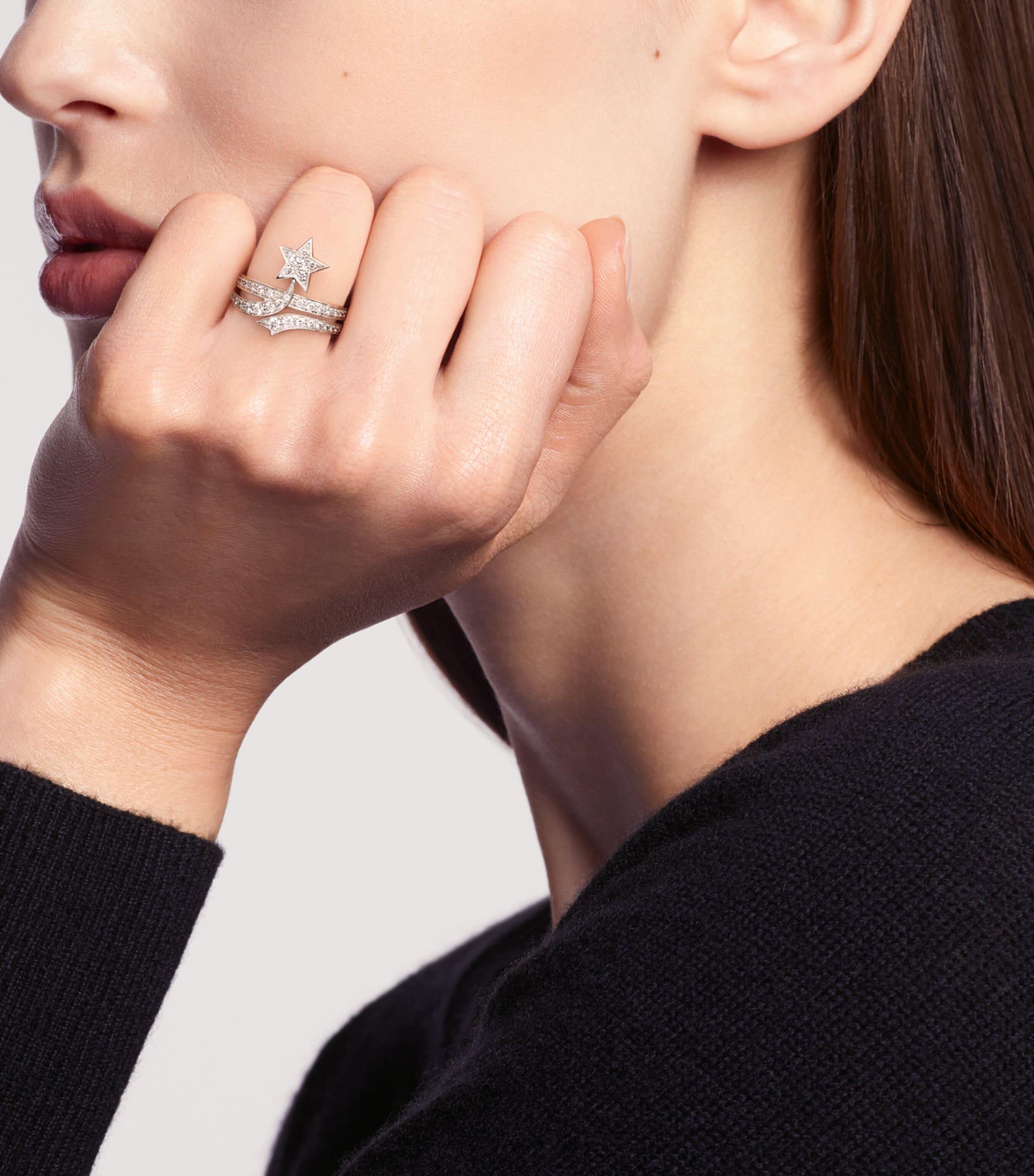 White Gold and Diamond Comète Ring NEUTRAL Image 2