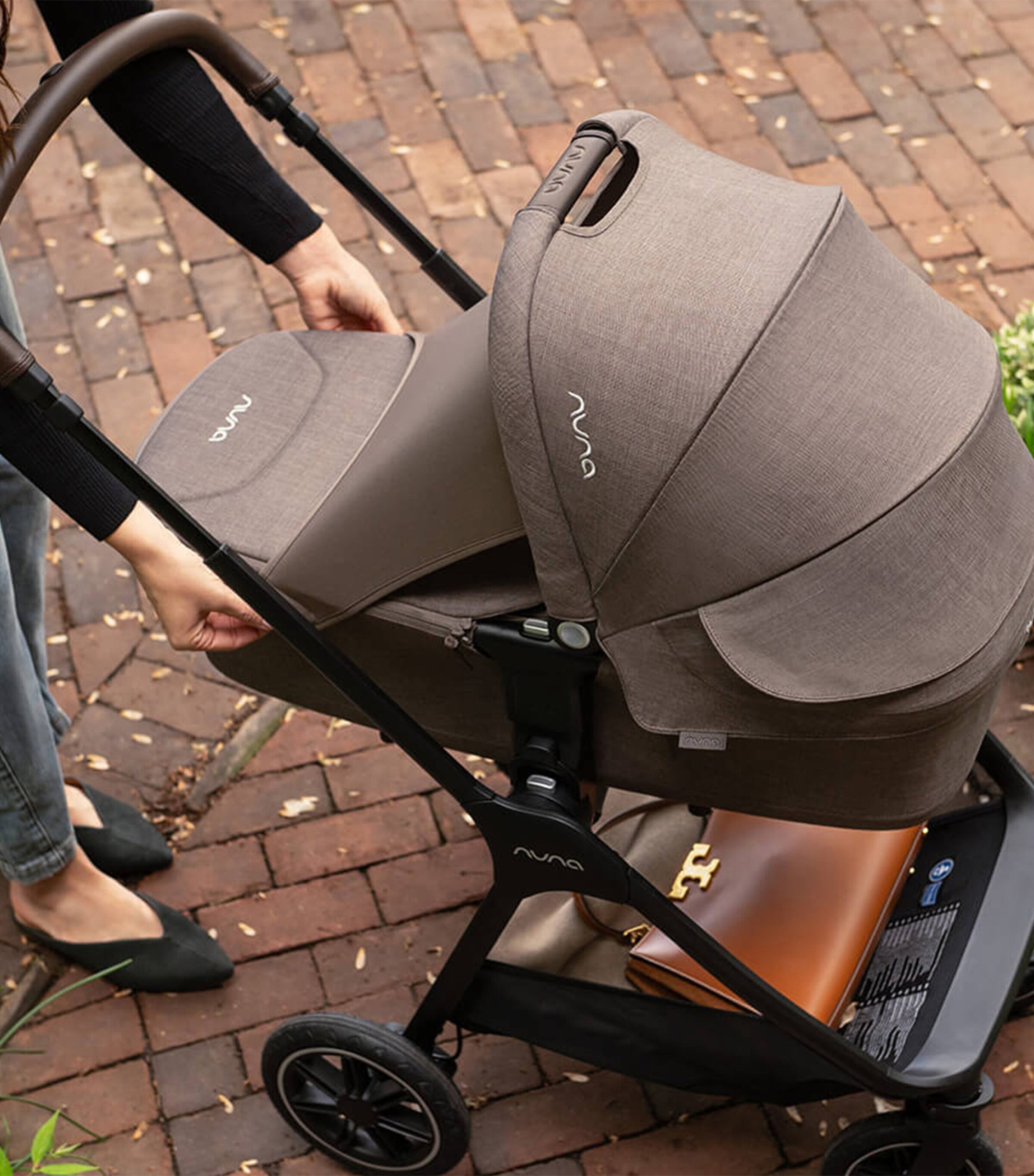 Nuna LYTL Carrycot Chateau Image 6