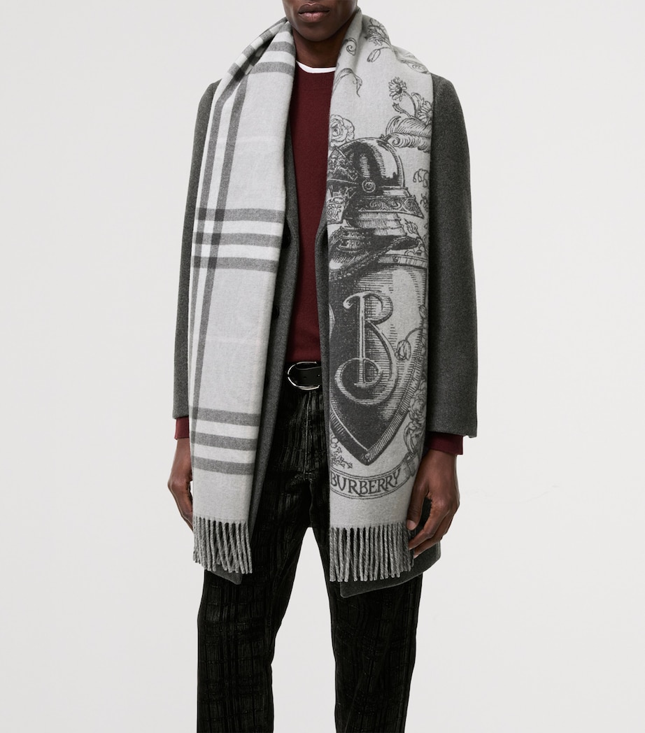 Burberry Cashmere Reversible Etched Knight Scarf Mitten Grey Image 5