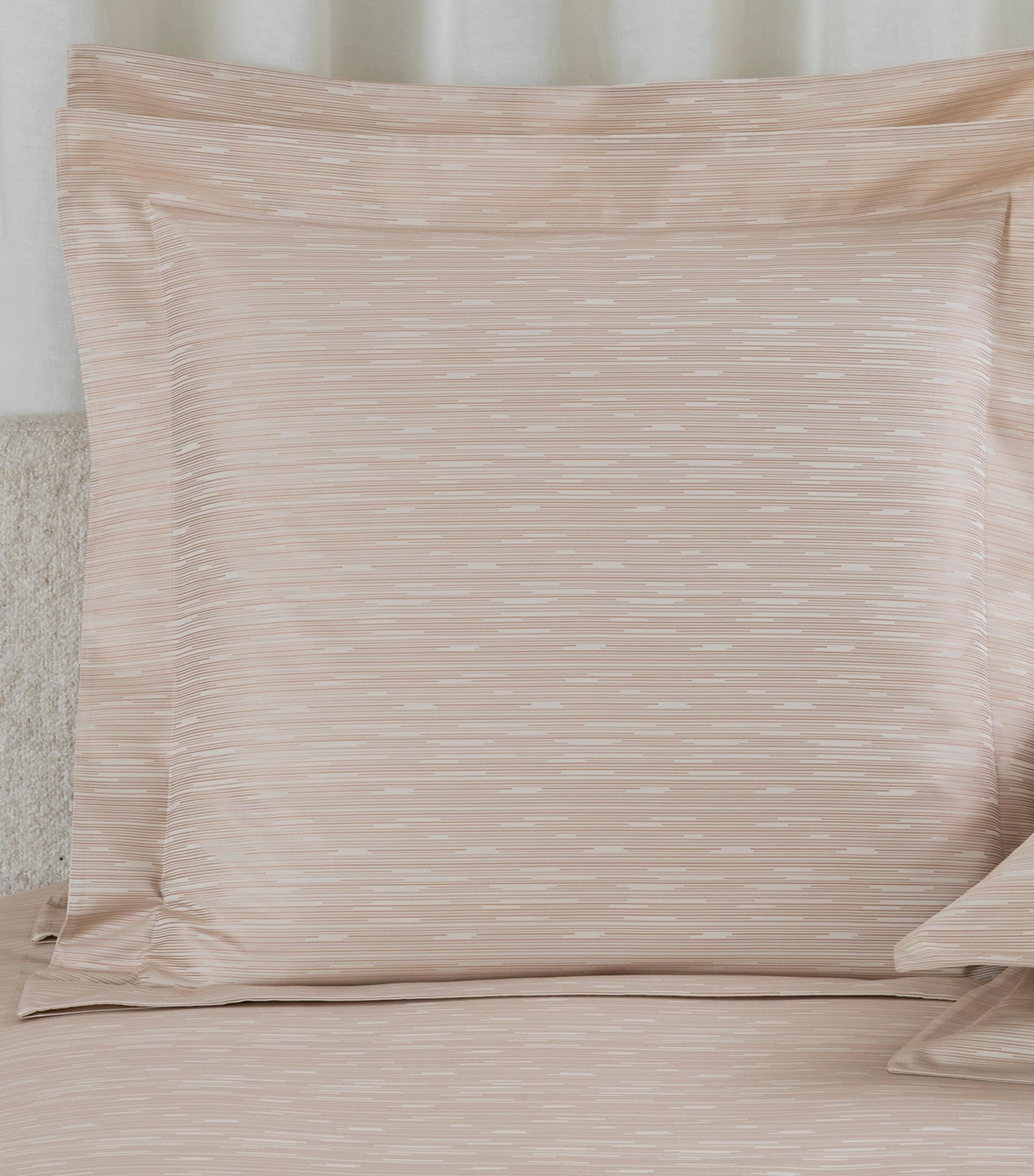 Frette Stardust Jacquard Square Pillowcase (65cm x 65cm) Vanilla/misty Image 3