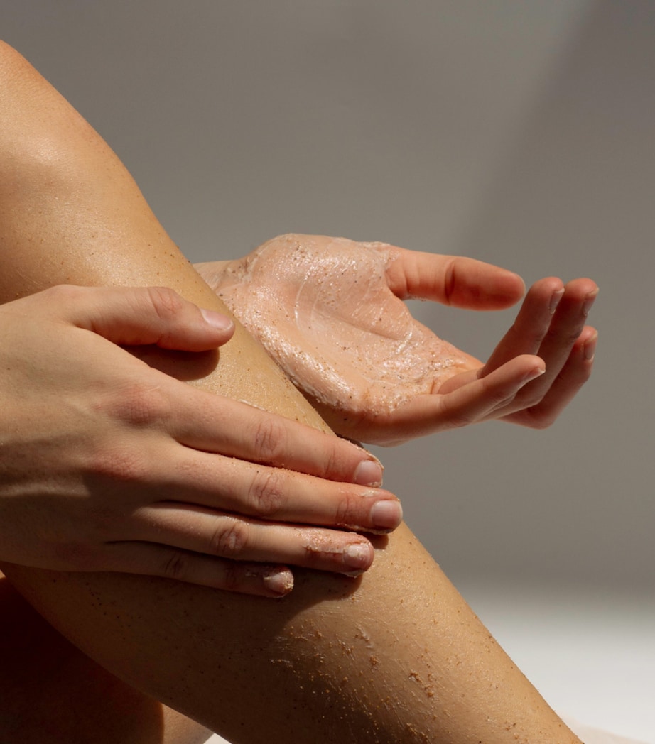 Tasmanian Sand Scrub (150g) NO COLOUR Image 5