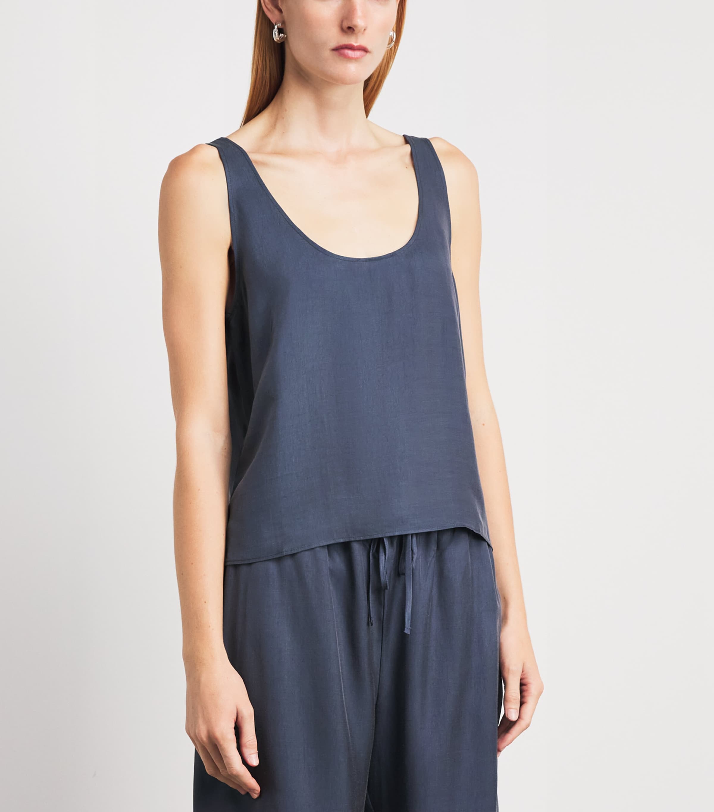LESET Womens Kim Tank Top Denim Image 4