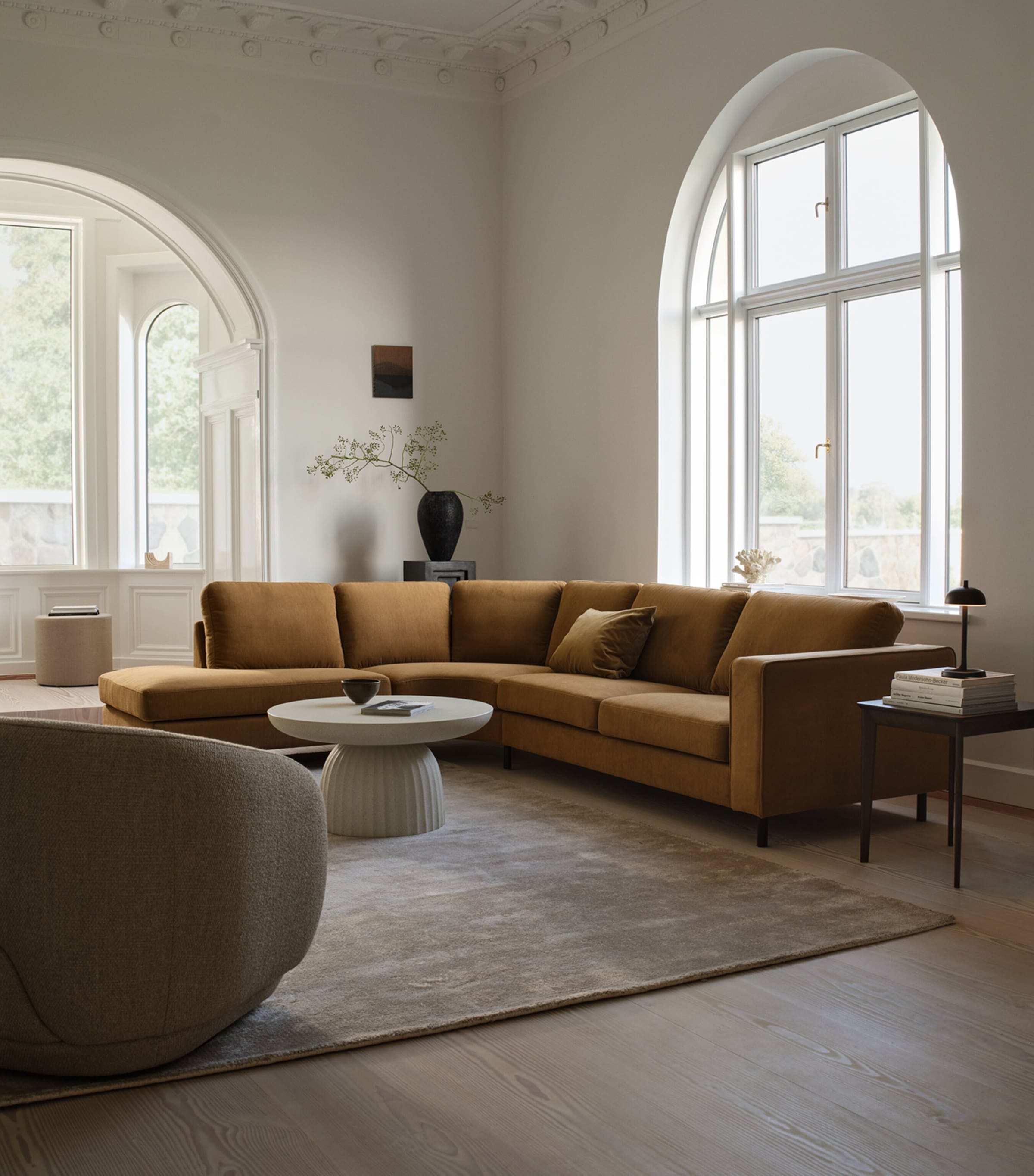 BoConcept Indivi Left-Corner 6-Seater Sofa Camel Image 2