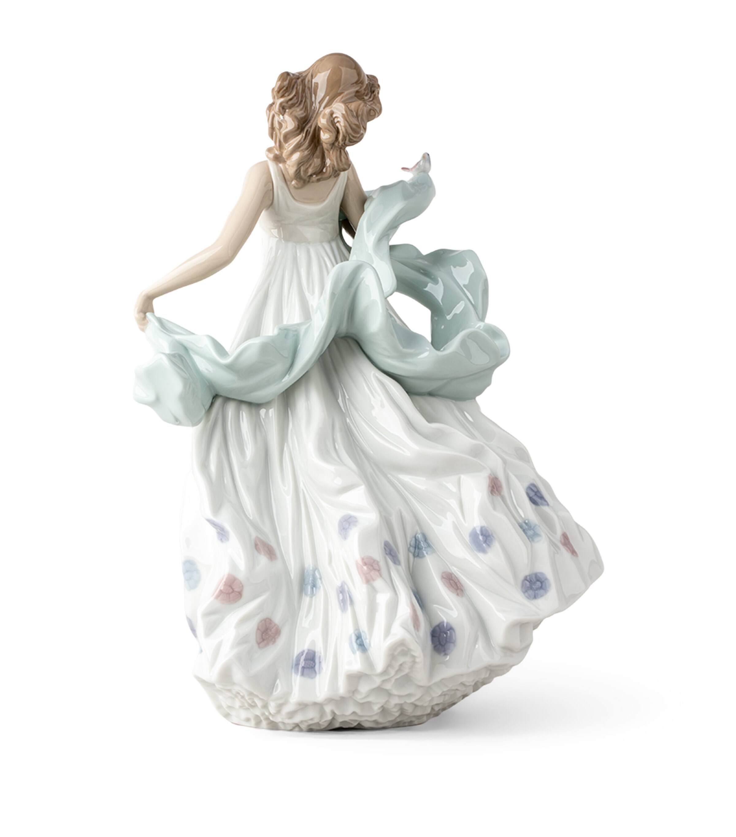 Lladró Summer Serenade Figurine Image 4