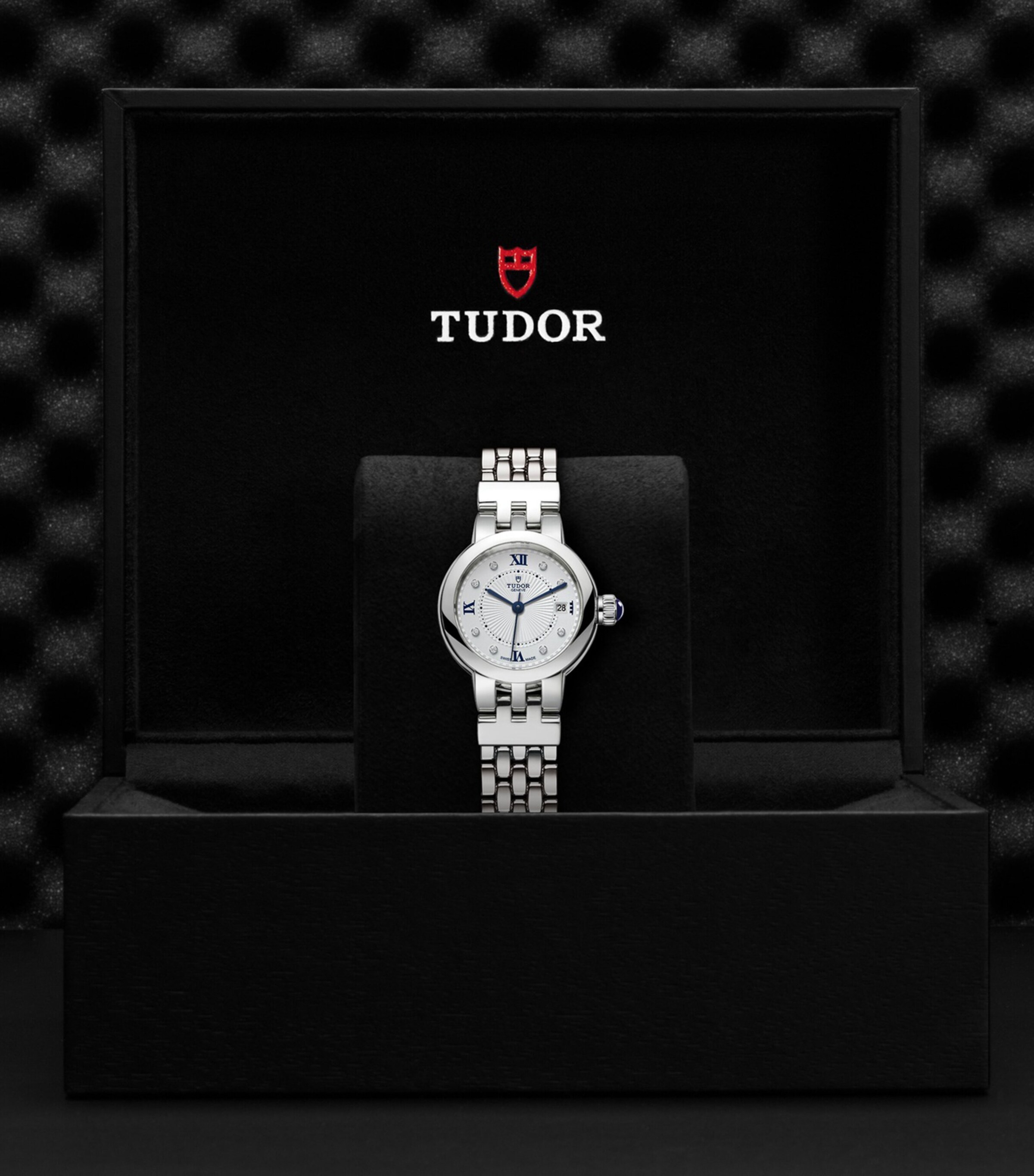 Stainless Steel and Diamond Clair de Rose Watch 26mm WHITE Image 3