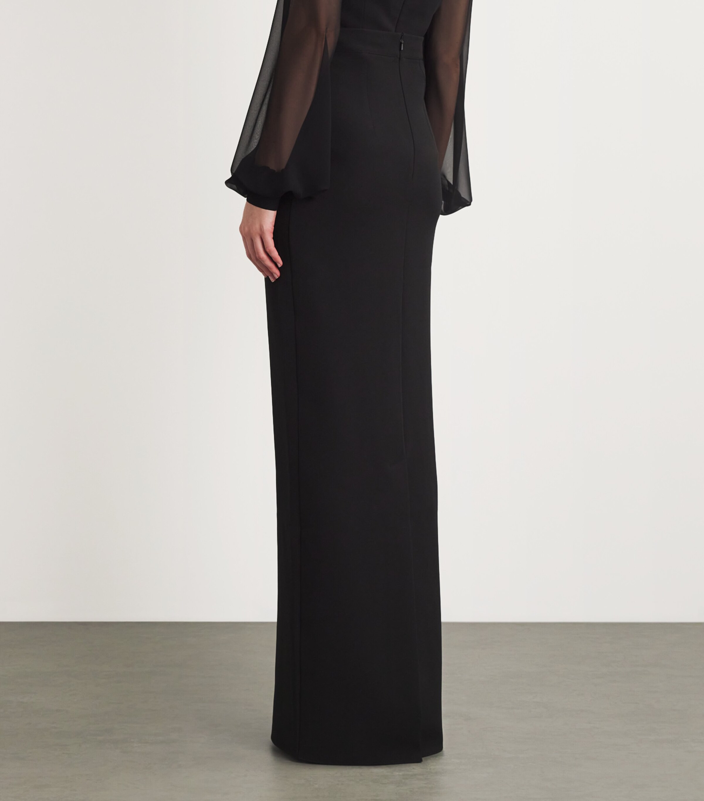 Safiyaa Womens Crepe Sidha Maxi Skirt Black Image 4