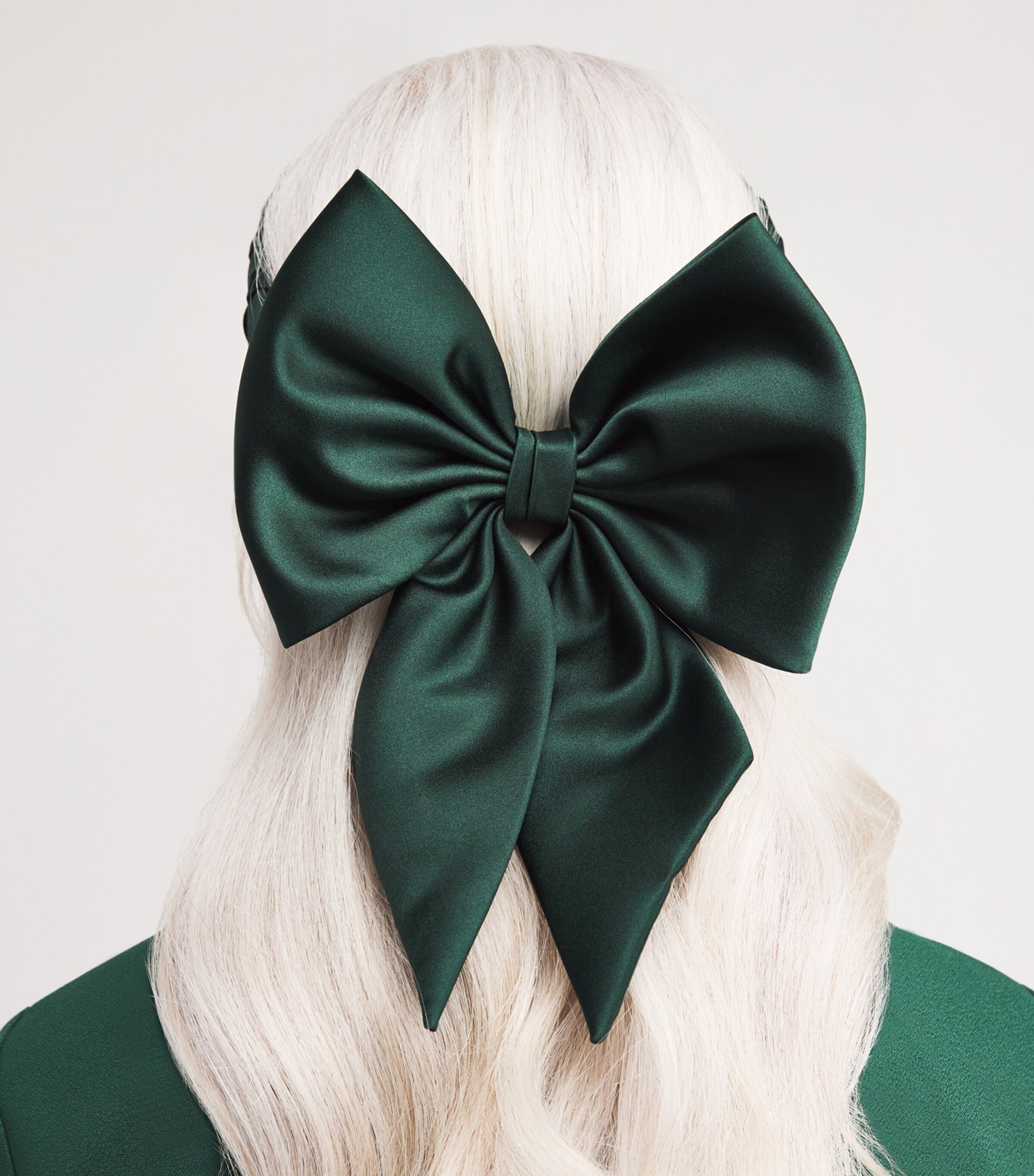 EMILY-LONDON Silk Pleated Halo Deep Green Image 3