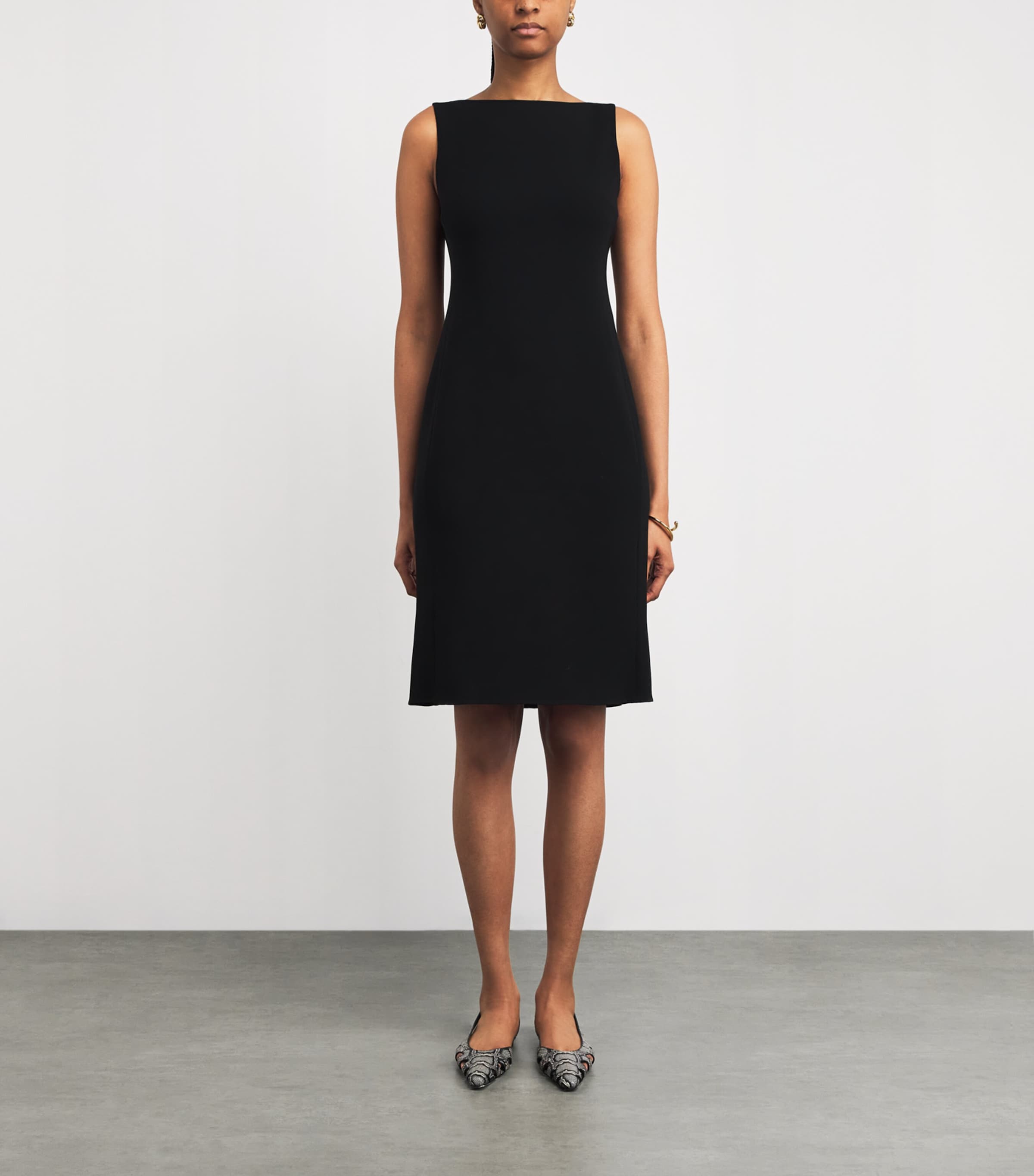 Admiral Crepe Midi Shift Dress 001 BLACK Image 3