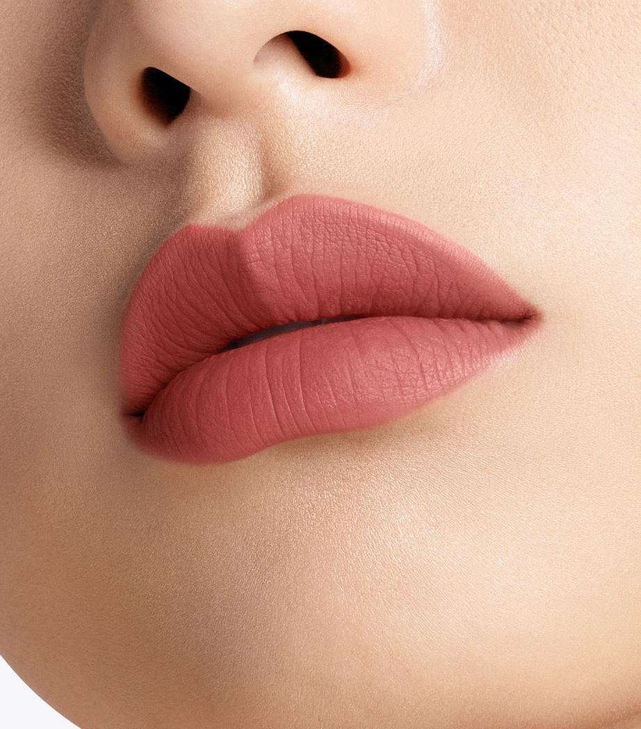 TOM FORD Liquid Lip Luxe Matte Rose Extrait Image 3