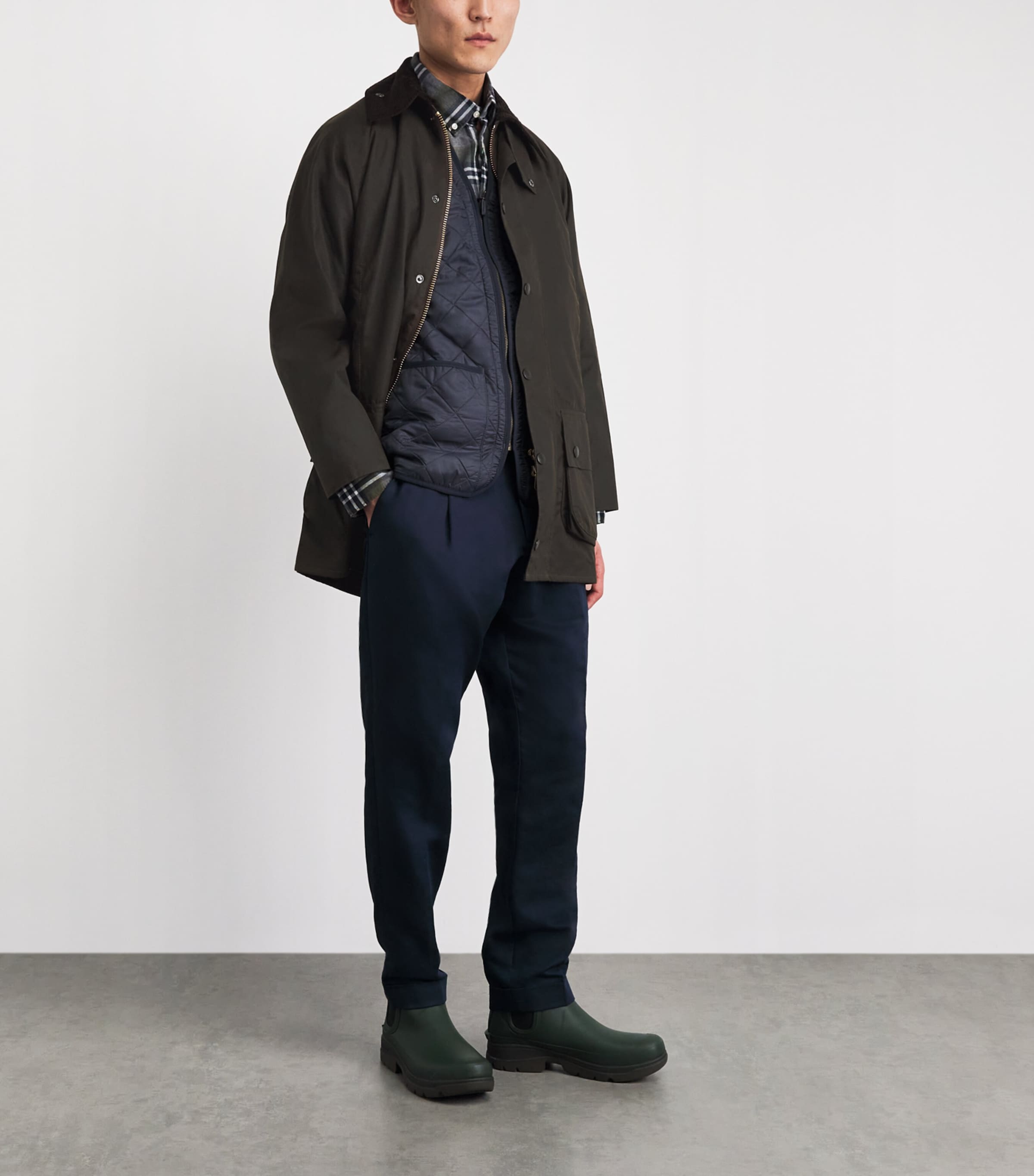 Barbour Mens Waxed Beaufort Jacket Olive Image 2