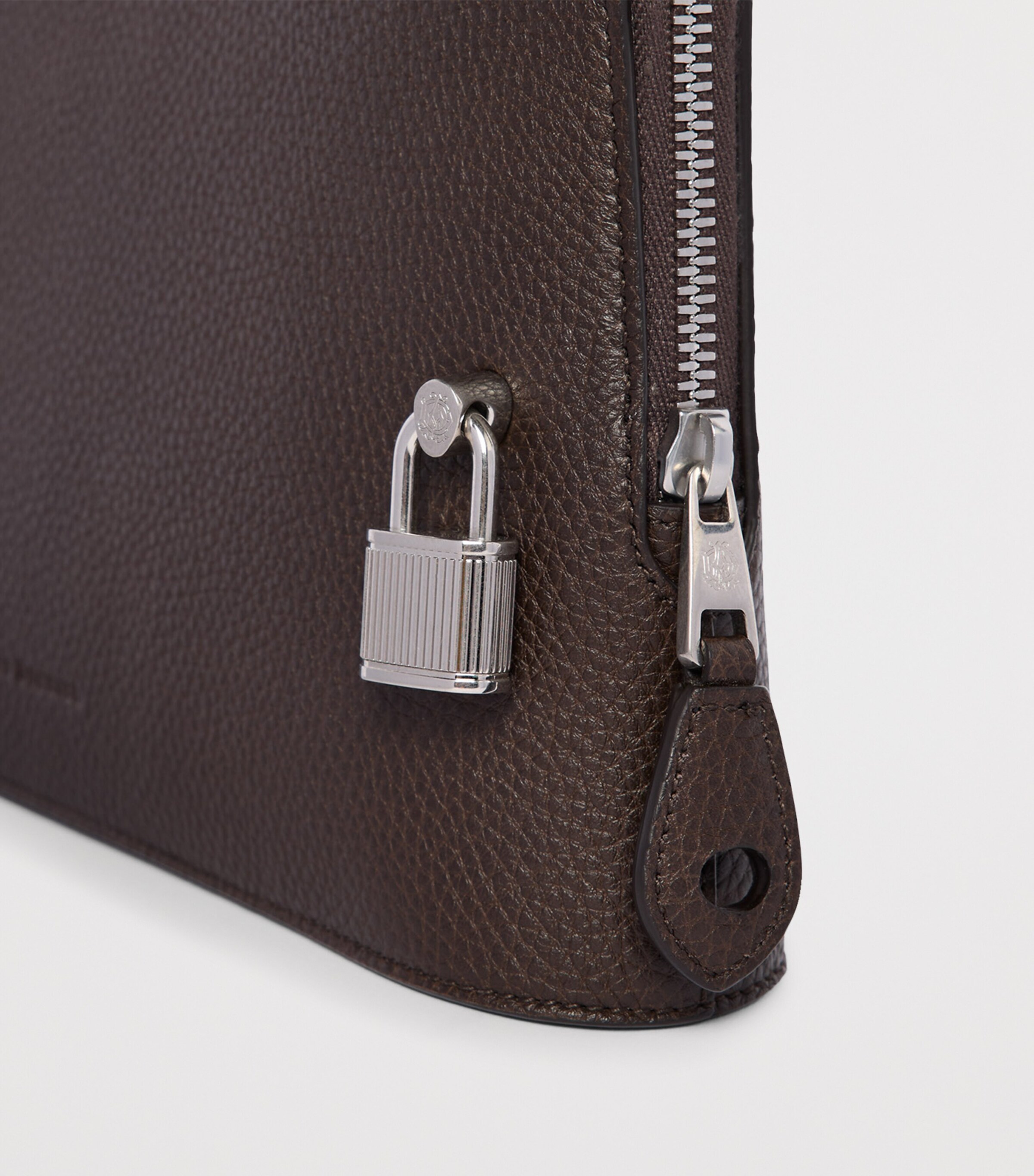 Dunhill Leather Bourdon 27 Pouch Image 6