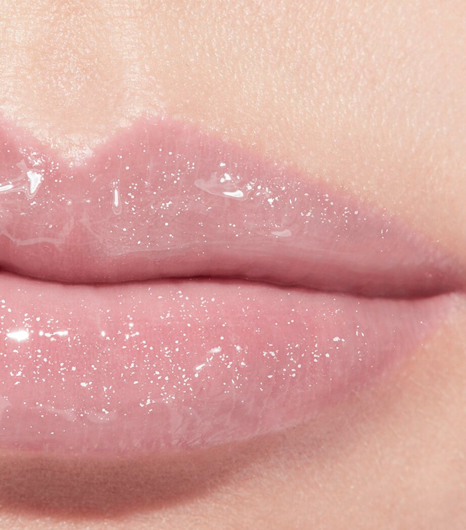 CHANEL ROUGE COCO GLOSS Moisturising Gloss Éclectique Image 3