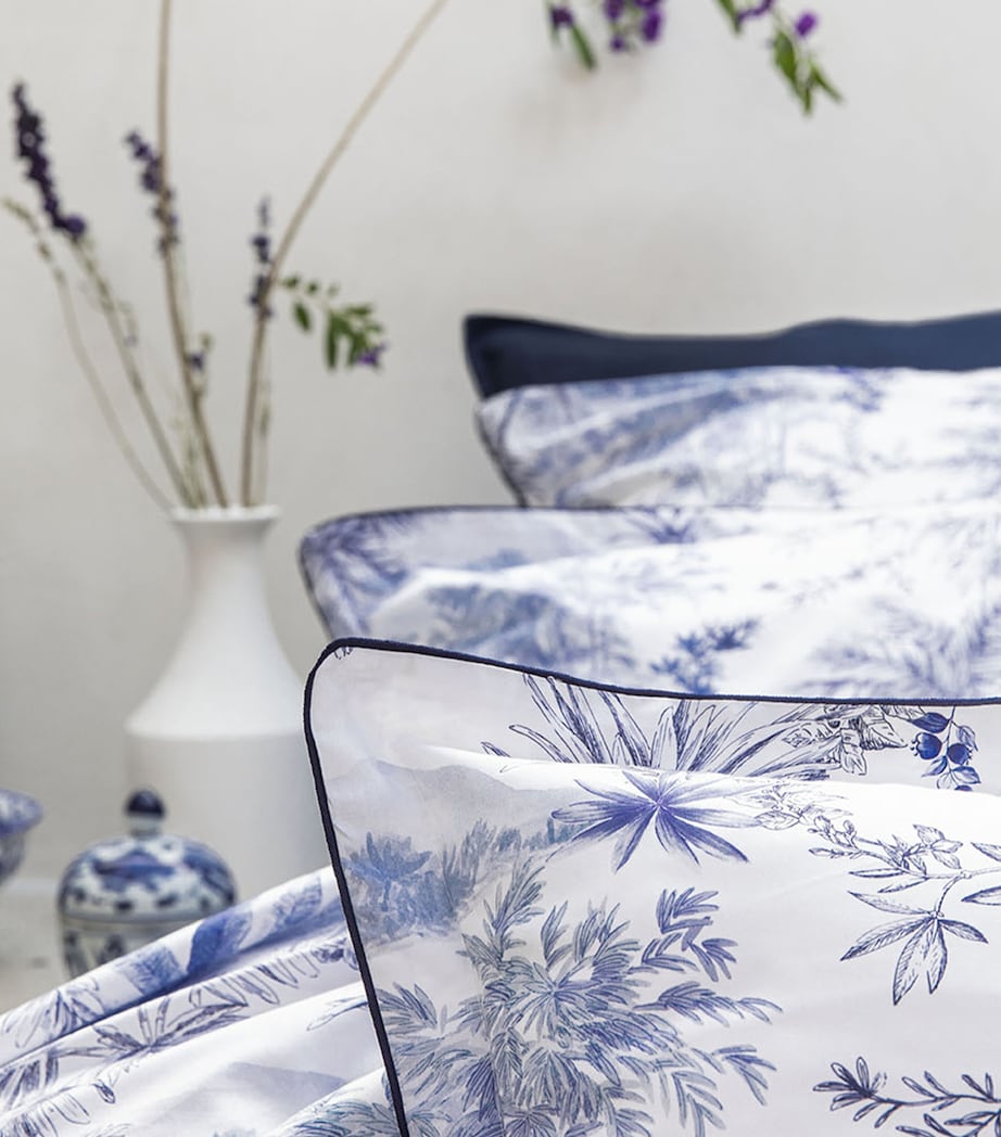 Alexandre Turpault Rivages Square Pillowcase (65cm x 65cm) Porcelaine Image 2