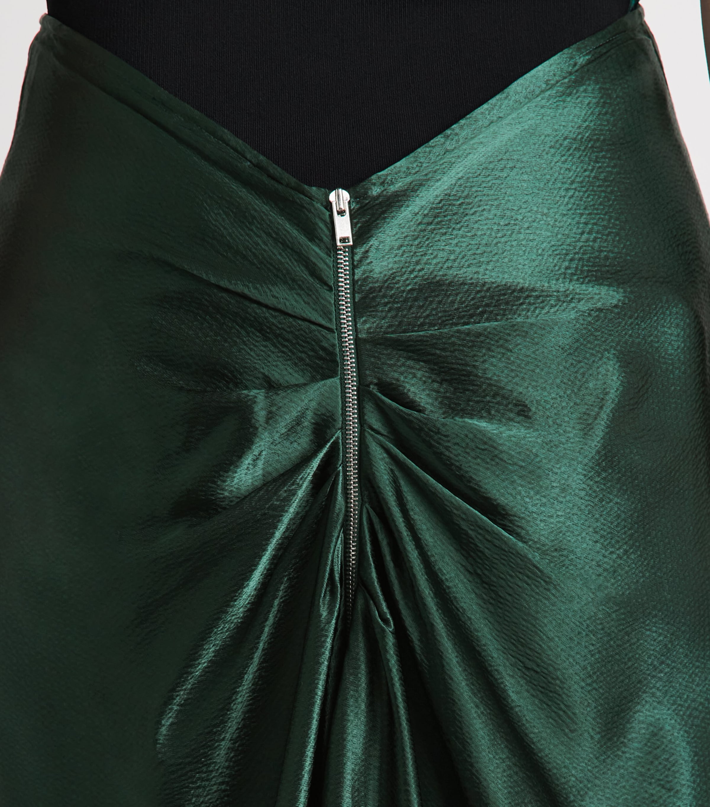 FFORME Womens Satin Jovie Maxi Skirt Evergreen Image 3