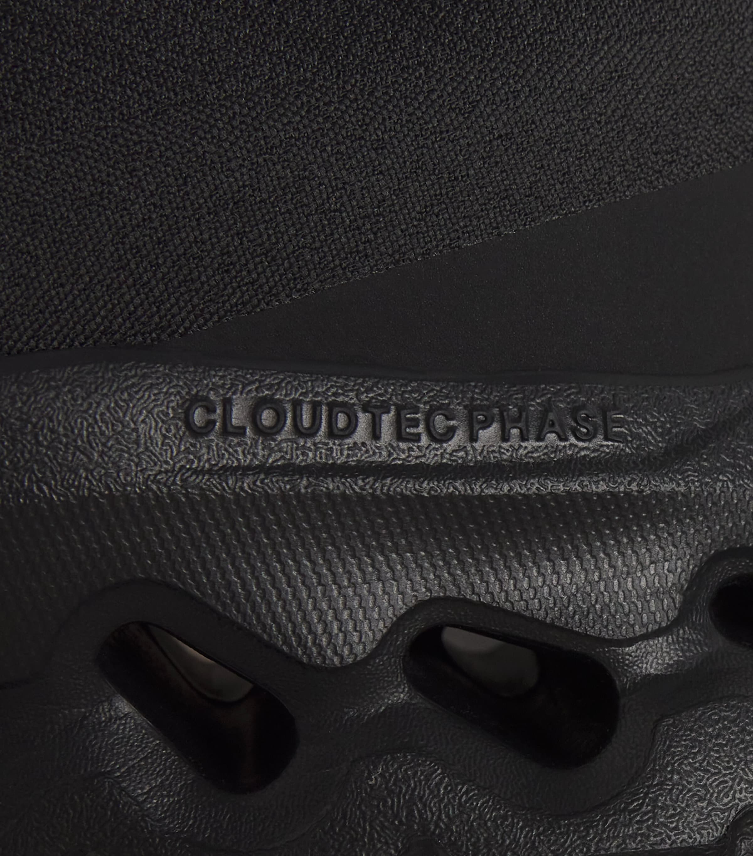 Cloudtilt Trainers ECLIPSE|BLACK Image 7