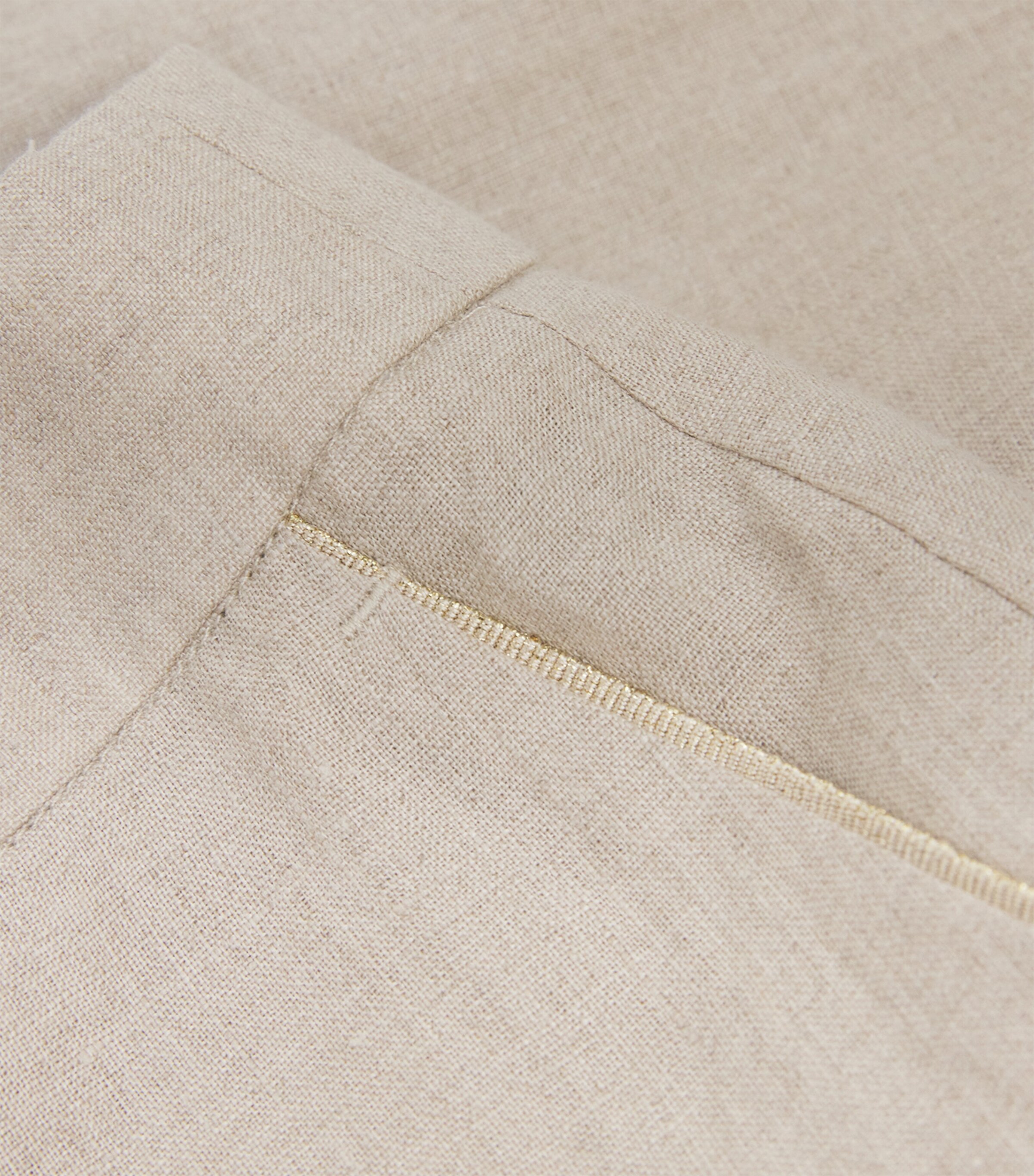 Eleventy Womens x Harrods Linen Bermuda Shorts Sabbia Image 5