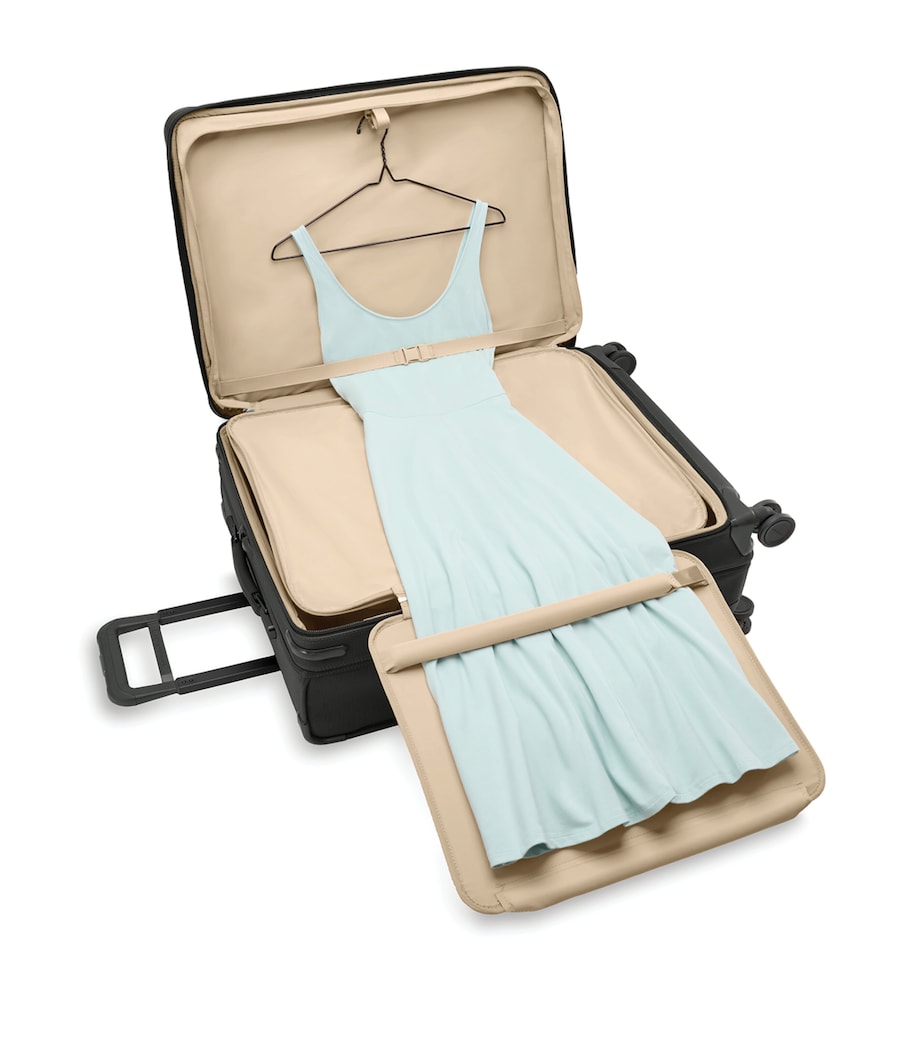 Large Baseline Expandable Spinner Suitcase (74cm) BLACK Image 5