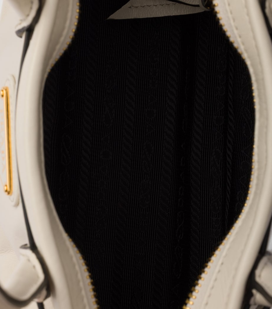 Prada Mini Leather Bonnie Shoulder Bag Image 4