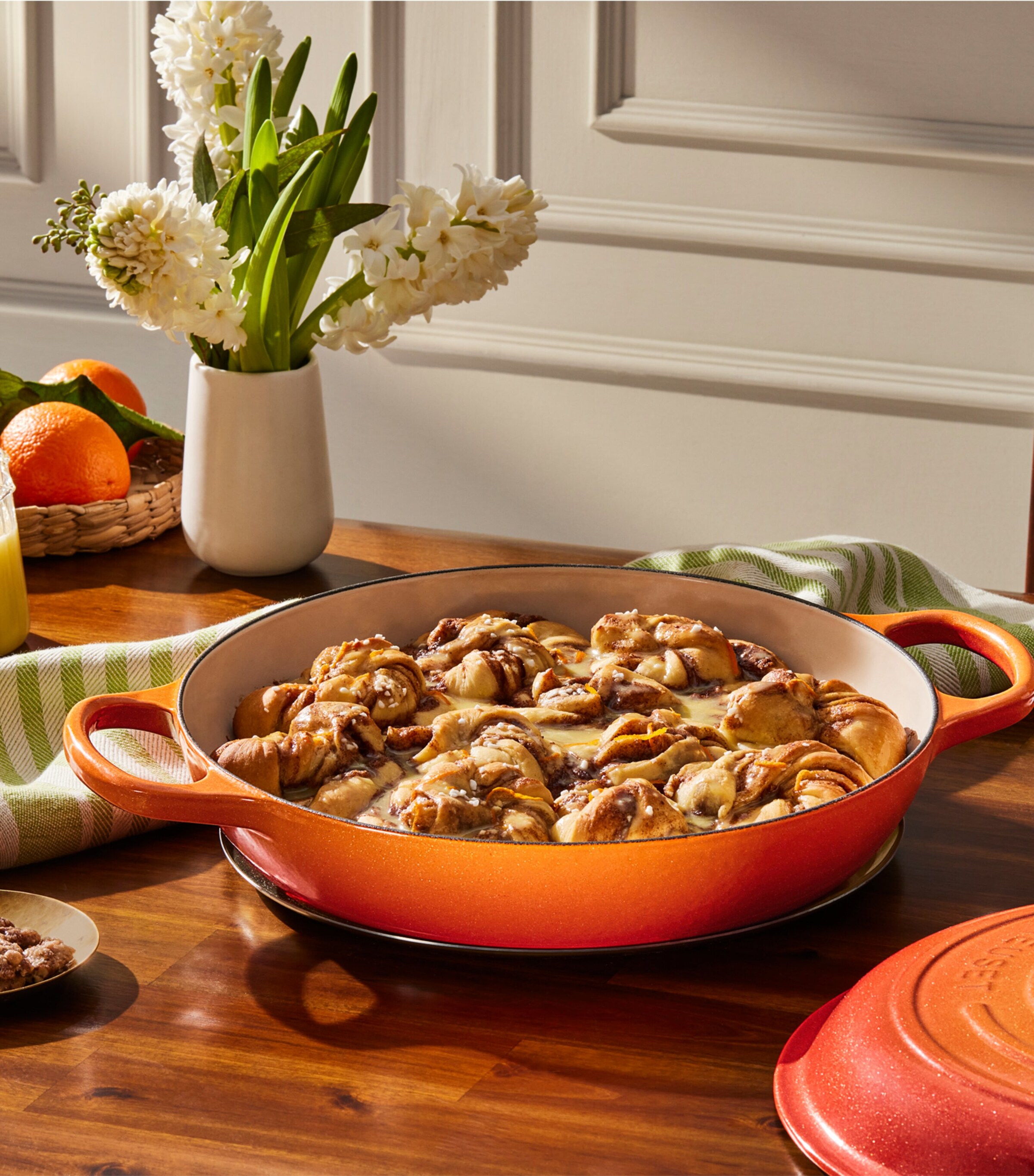 Le Creuset Cast Iron Flamme Dorée Shallow Casserole Dish (30cm) Orange Image 9