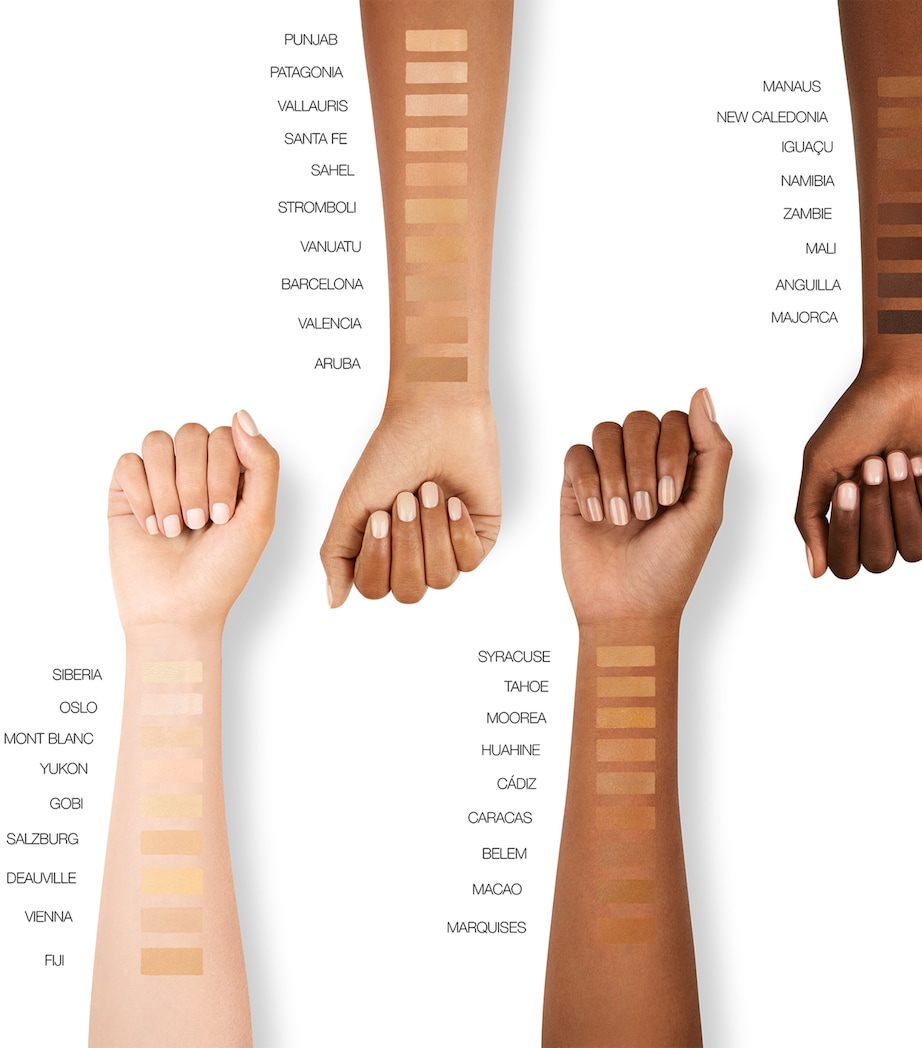 Light Reflecting Foundation FIJI Image 4