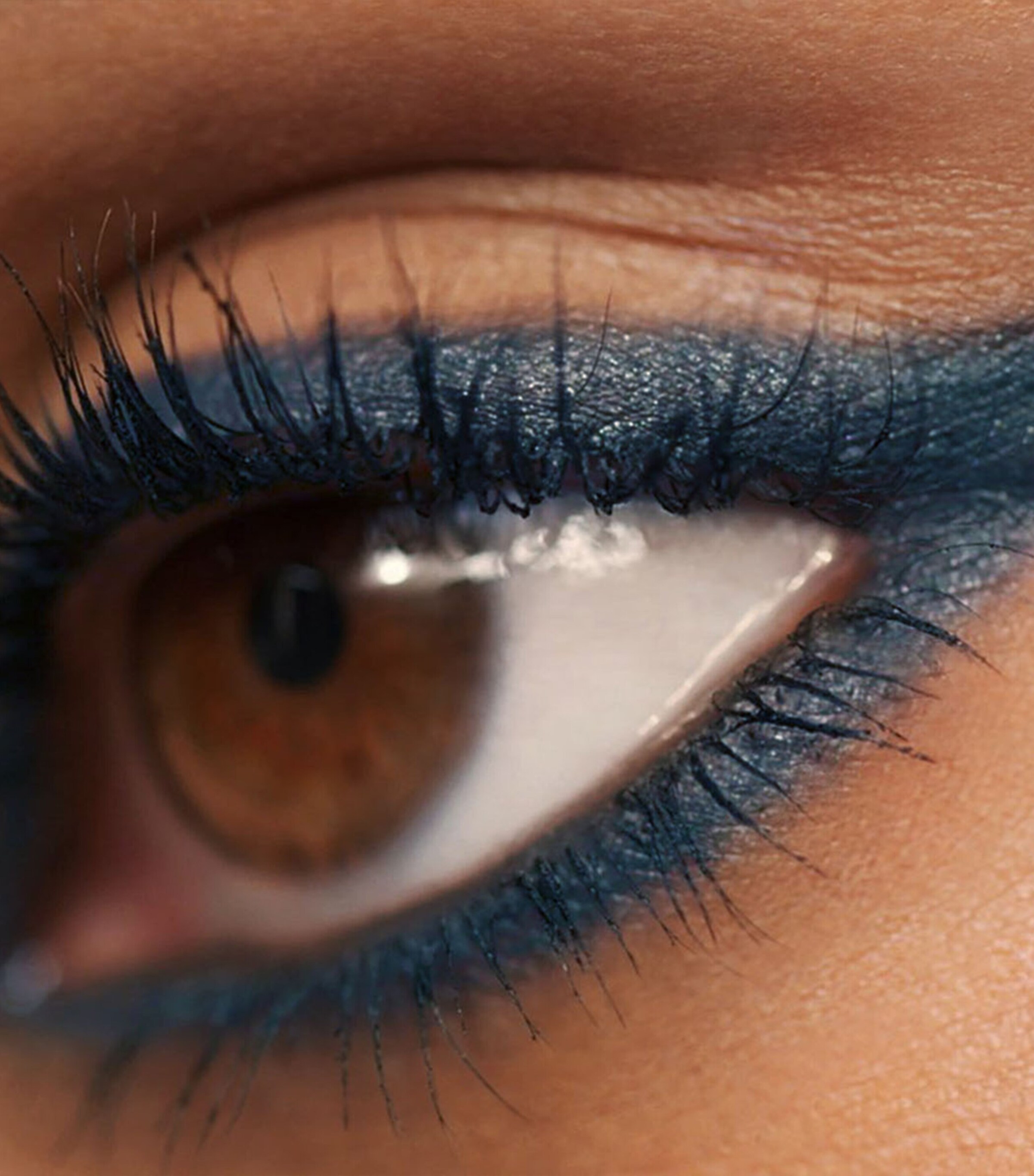 Satin Kajal Eyeliner SURFSIDE Image 2