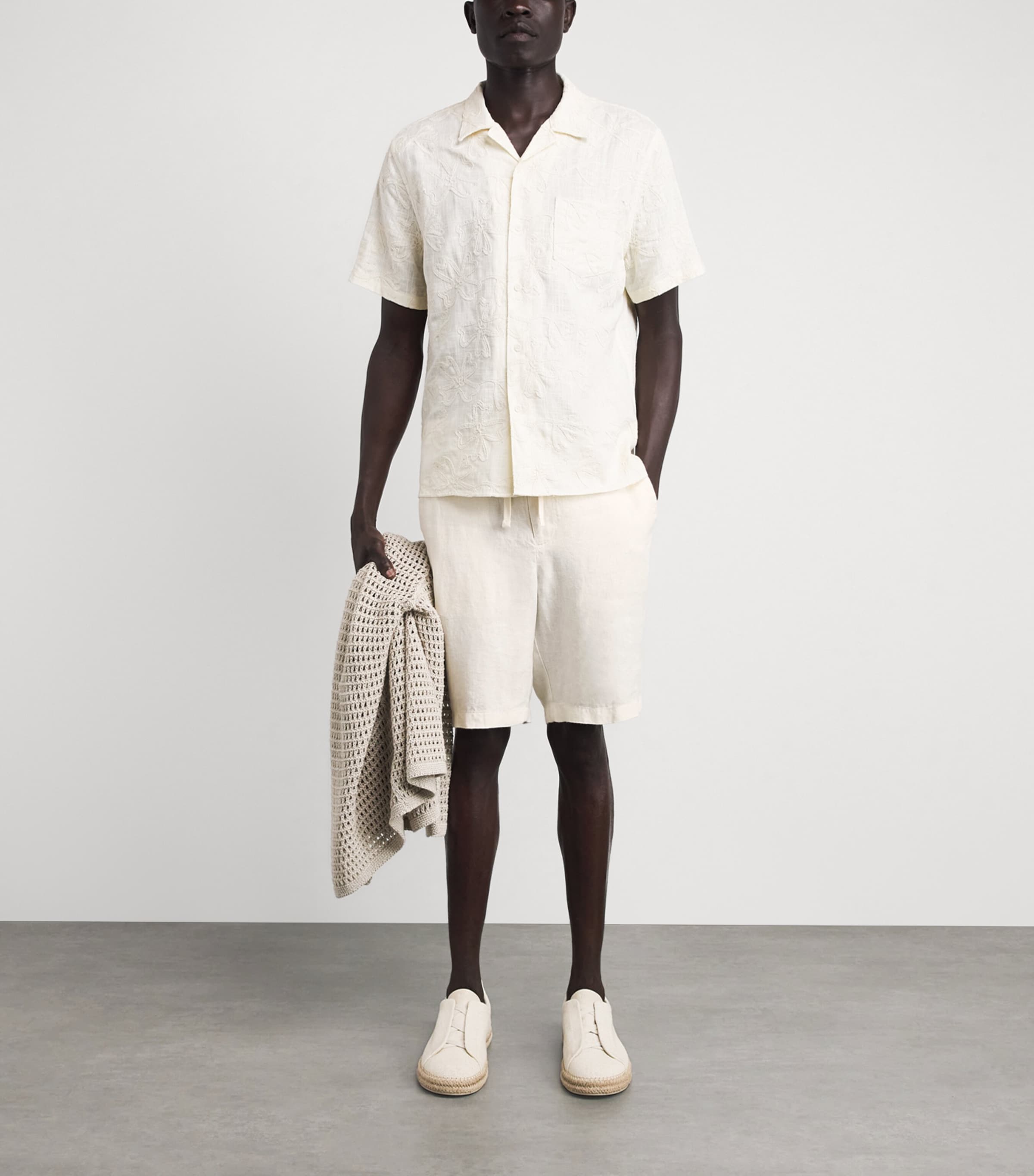 Vince Mens Linen Drawstring Shorts Bone Image 2