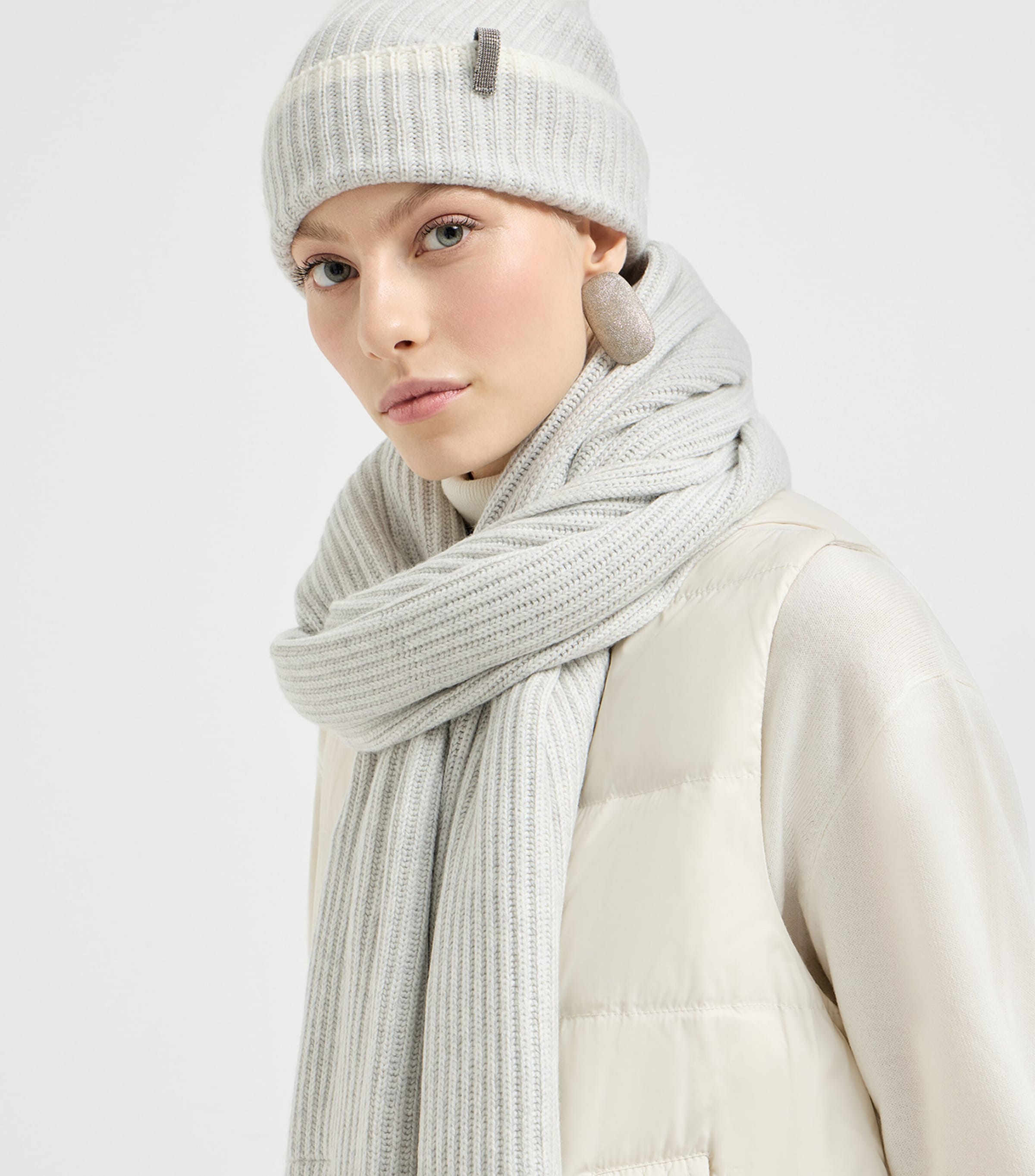 Brunello Cucinelli Cashmere Ribbed Monili-Detail Scarf Image 3