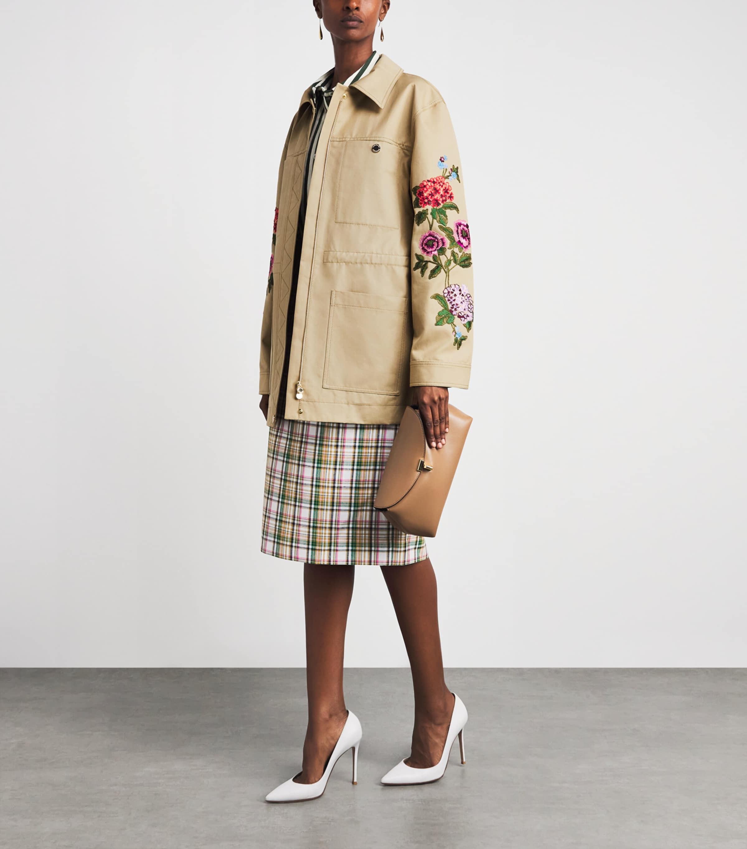 Carolina Herrera Womens Embroidered Trench Coat Birch Image 2